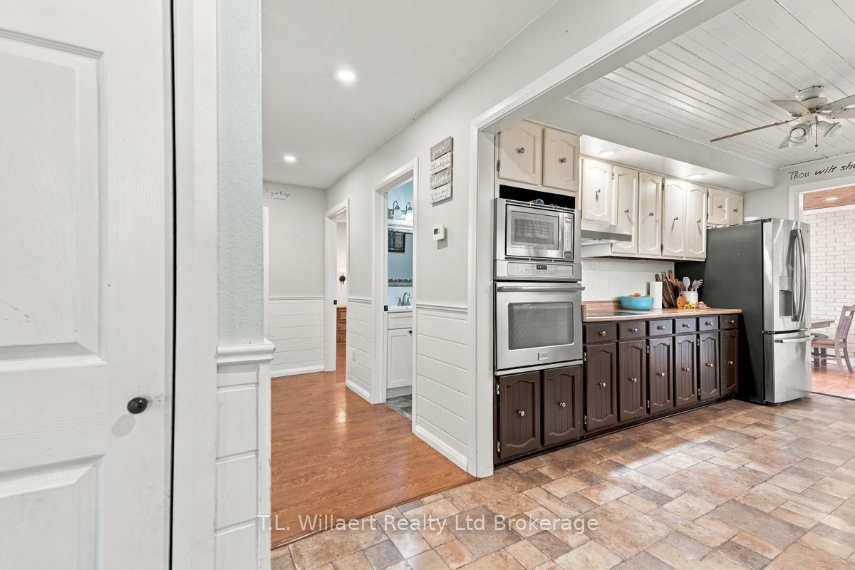5996 Imperial Road Property Photo 7