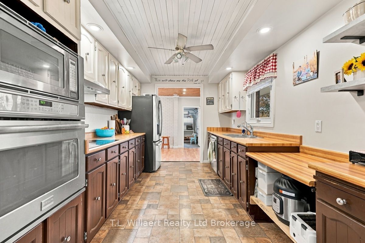 5996 Imperial Road Property Photo 12
