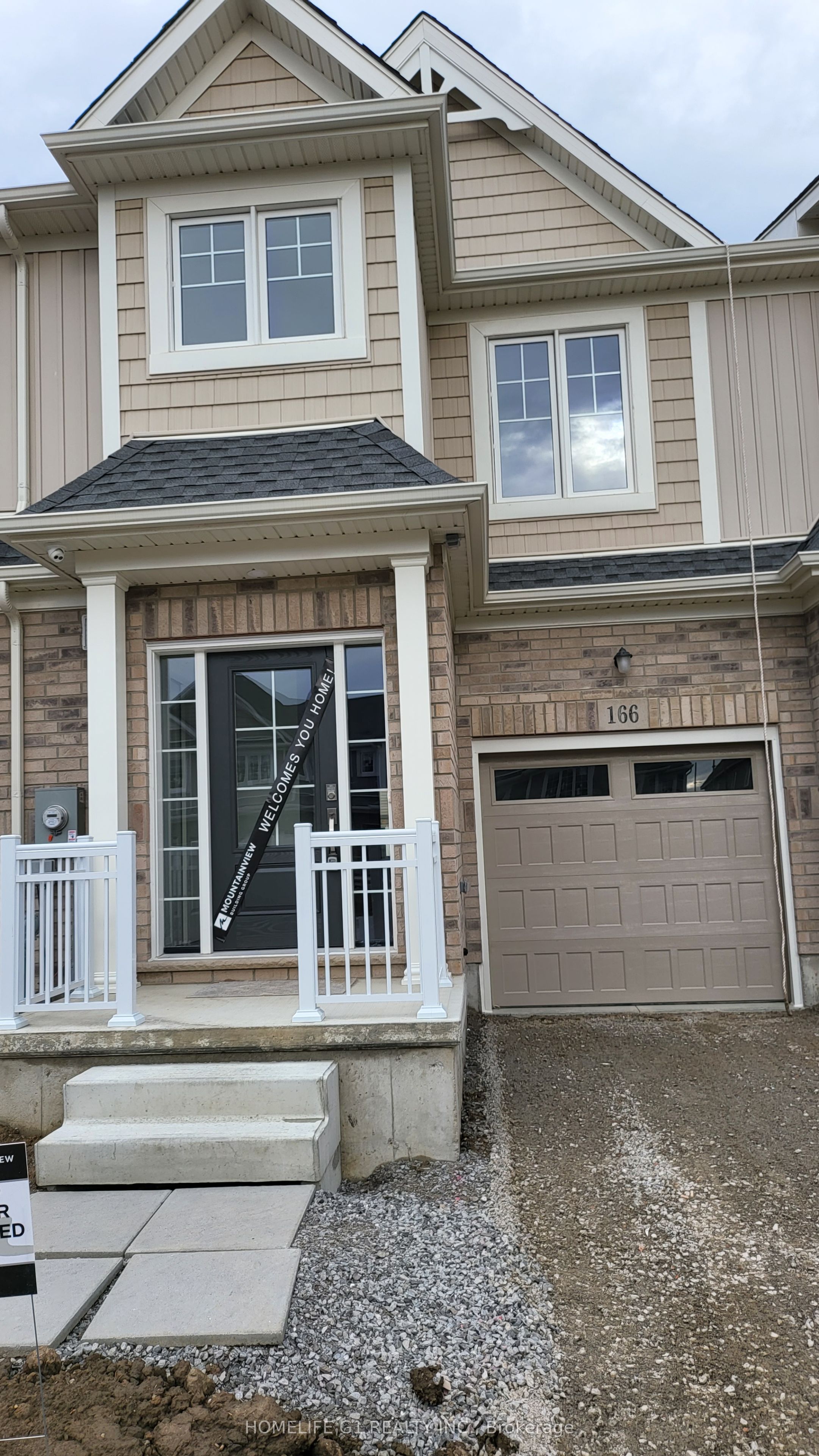 166 Bur Oak Drive Property Photo 1