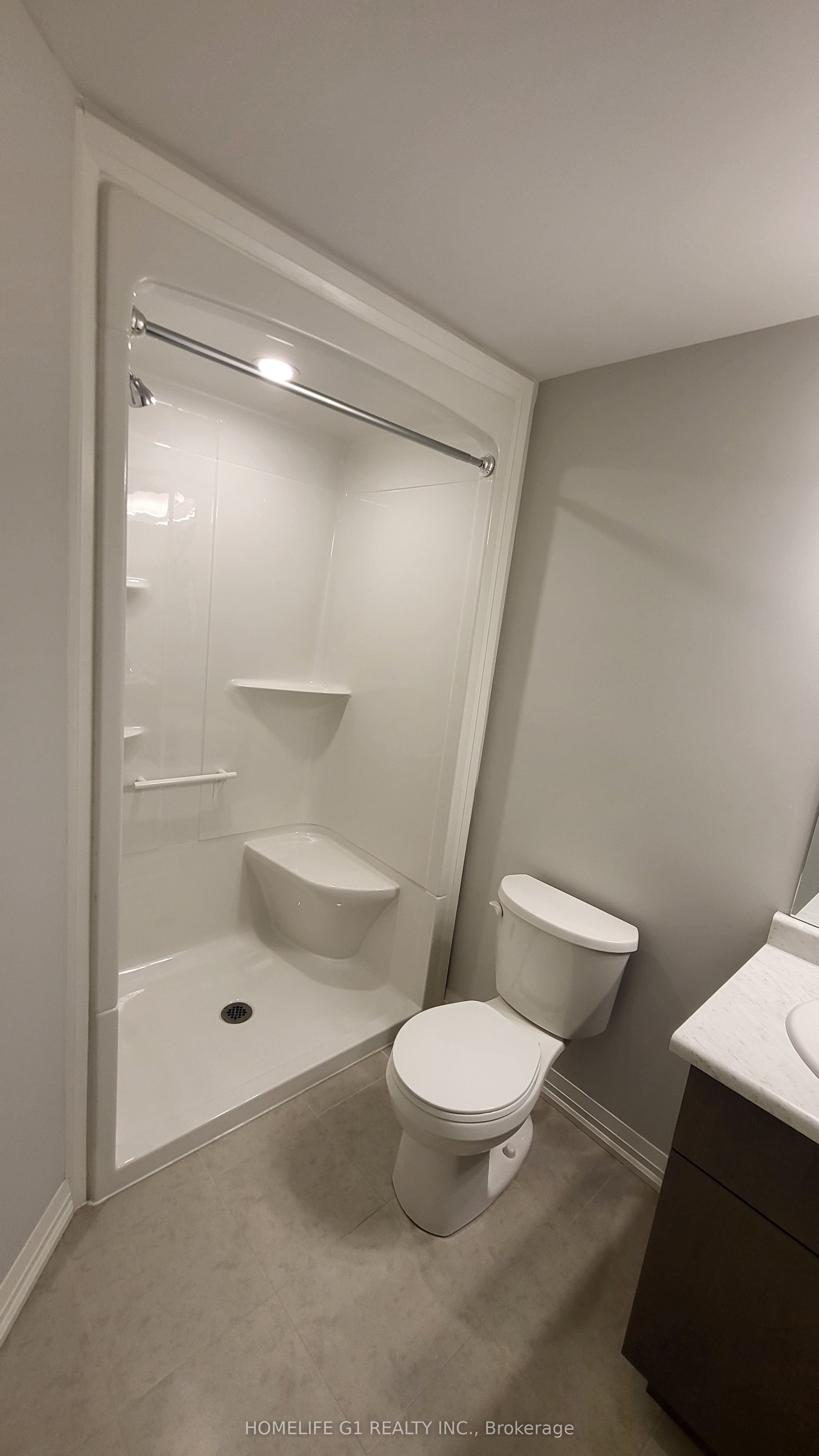 166 Bur Oak Drive Property Photo 14