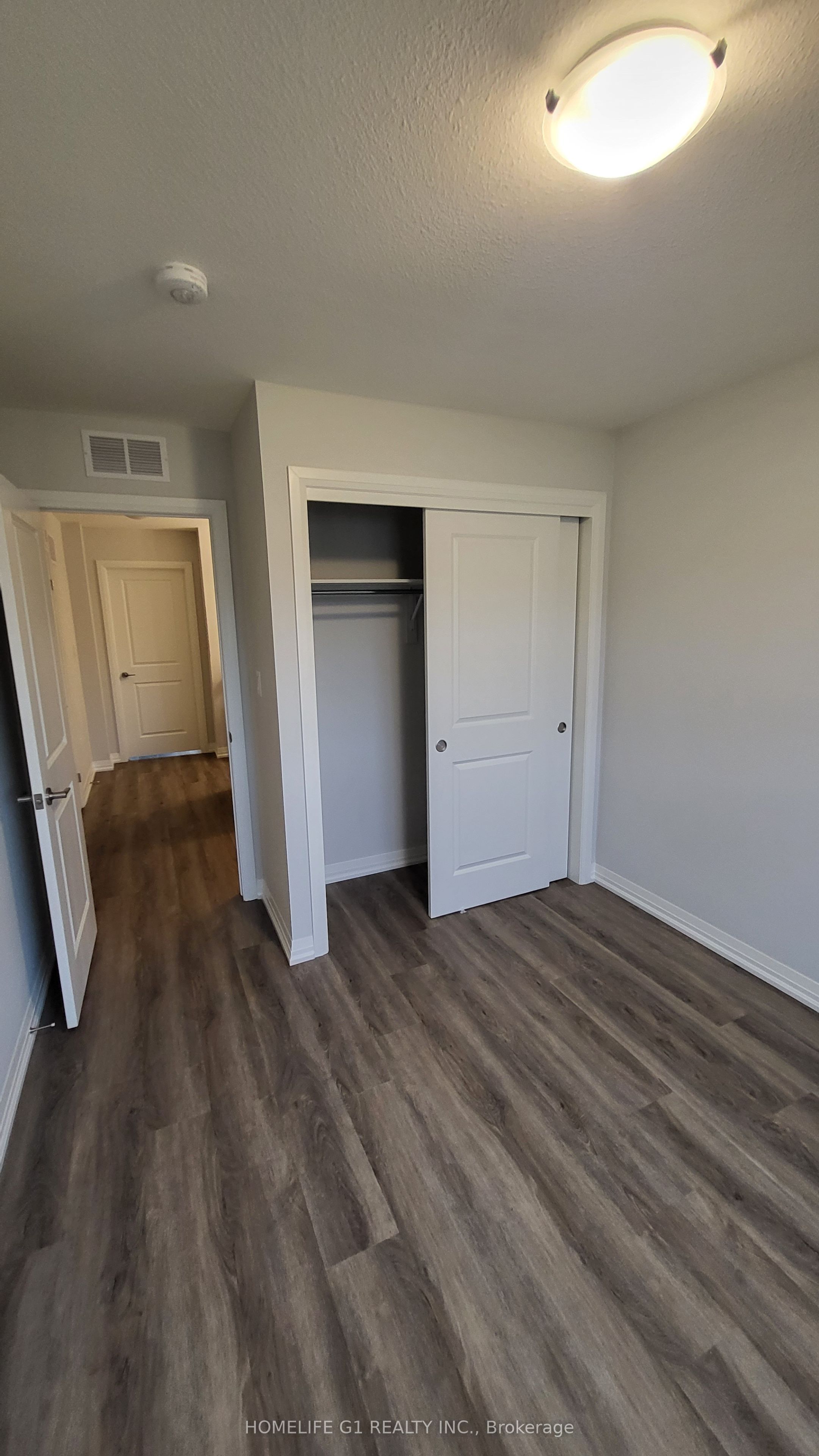 166 Bur Oak Drive Property Photo 18