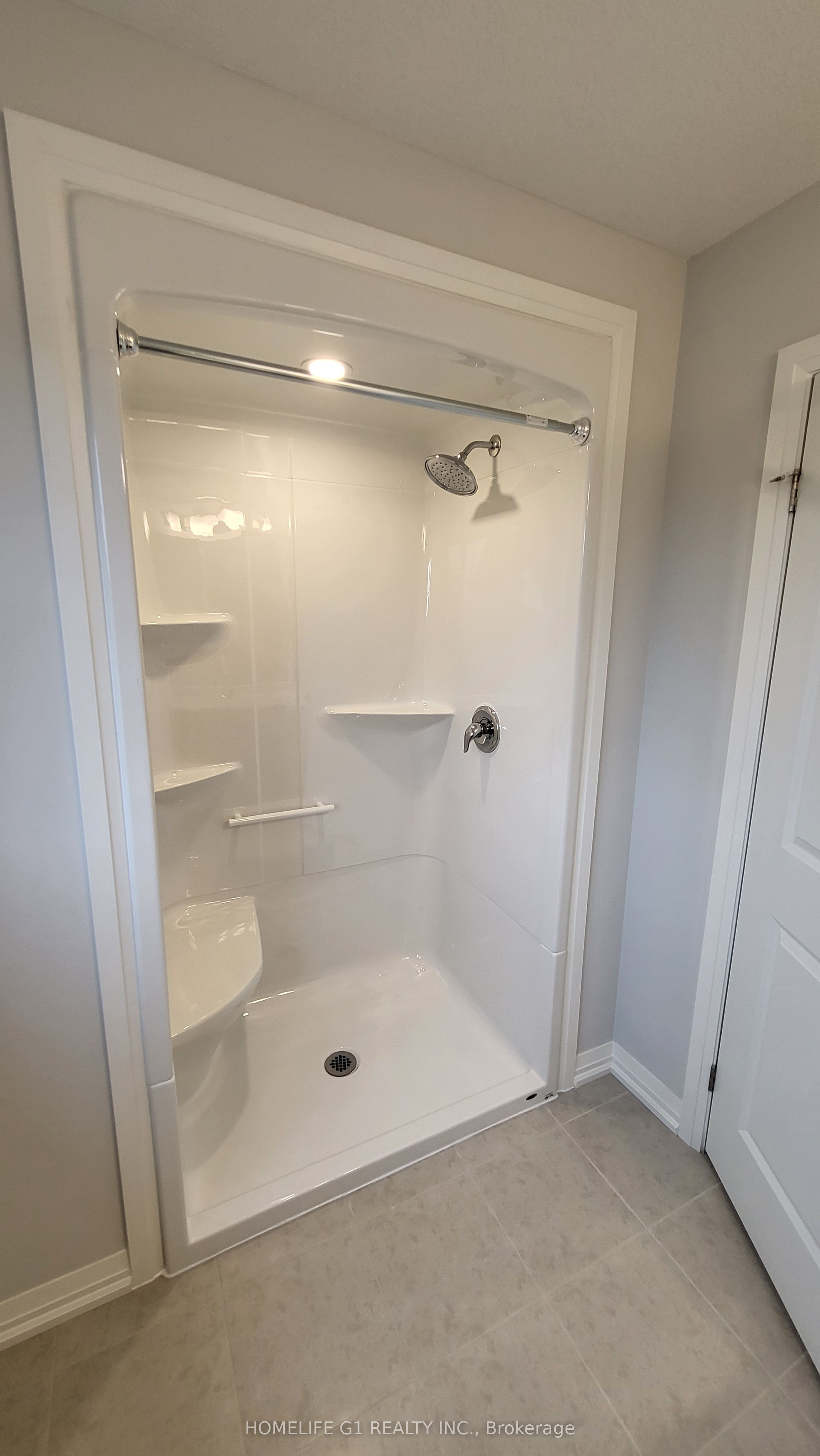 166 Bur Oak Drive Property Photo 21