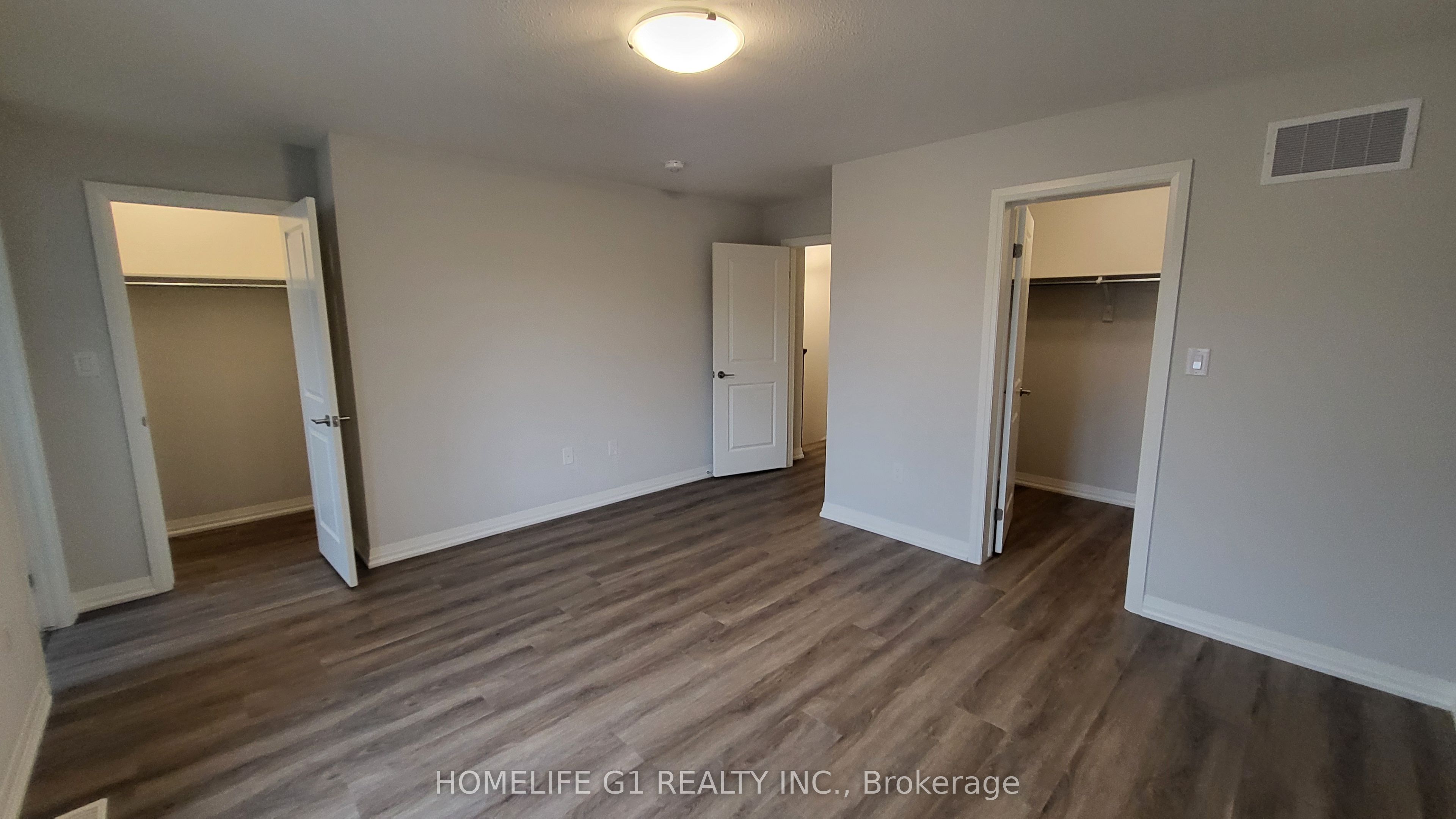 166 Bur Oak Drive Property Photo 22