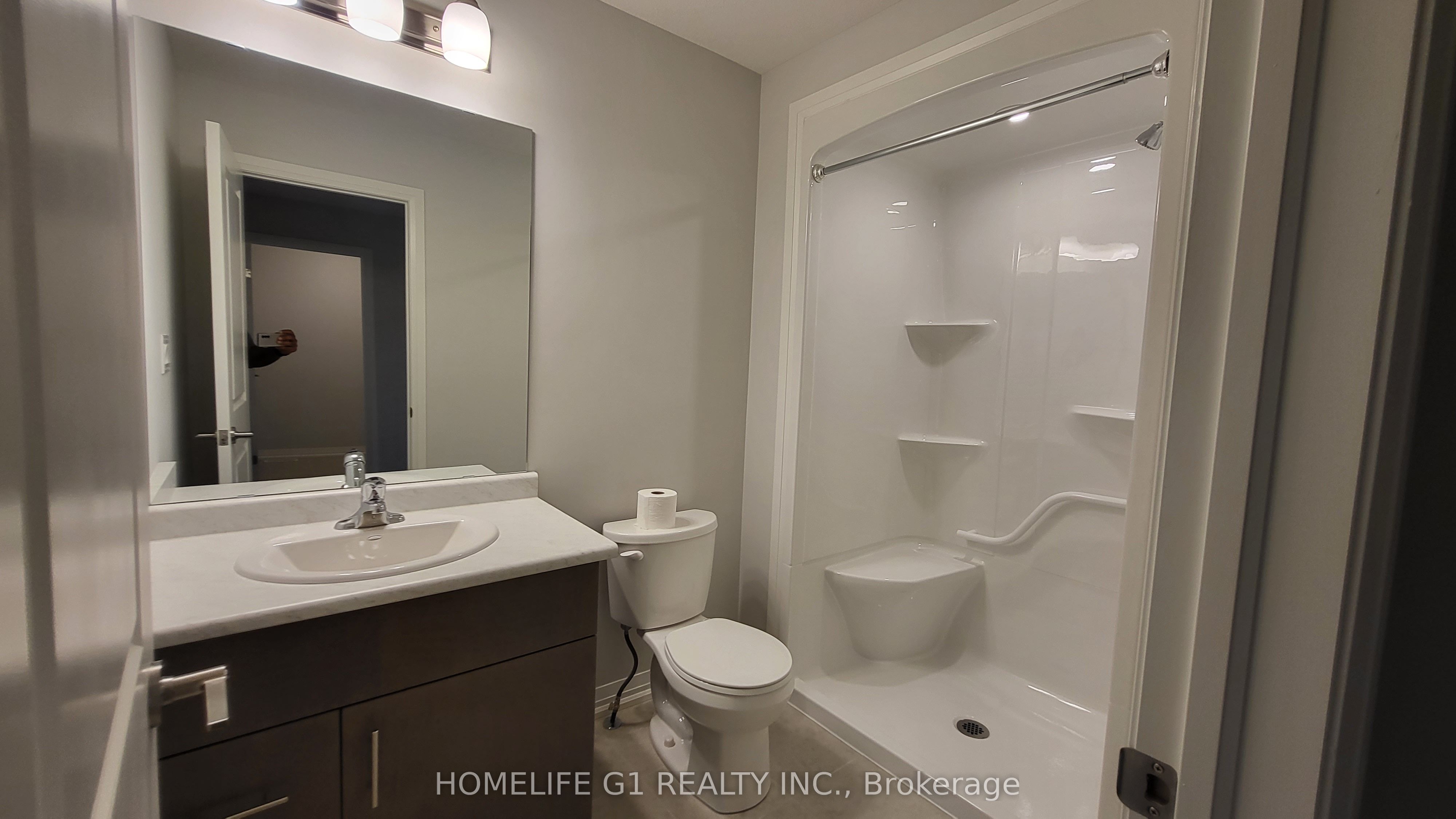 166 Bur Oak Drive Property Photo 24