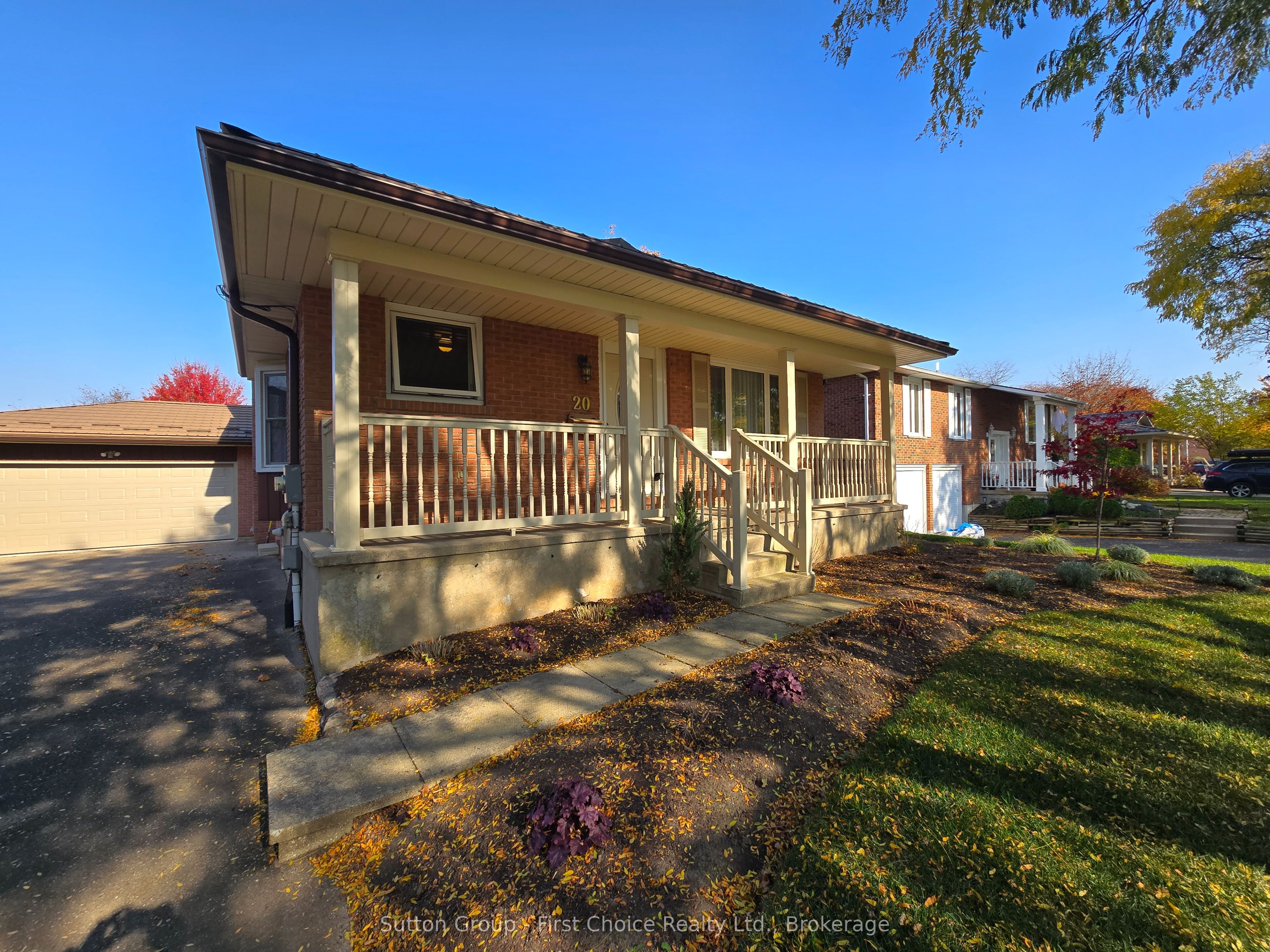 20 Murray Hill Road Property Photo 1