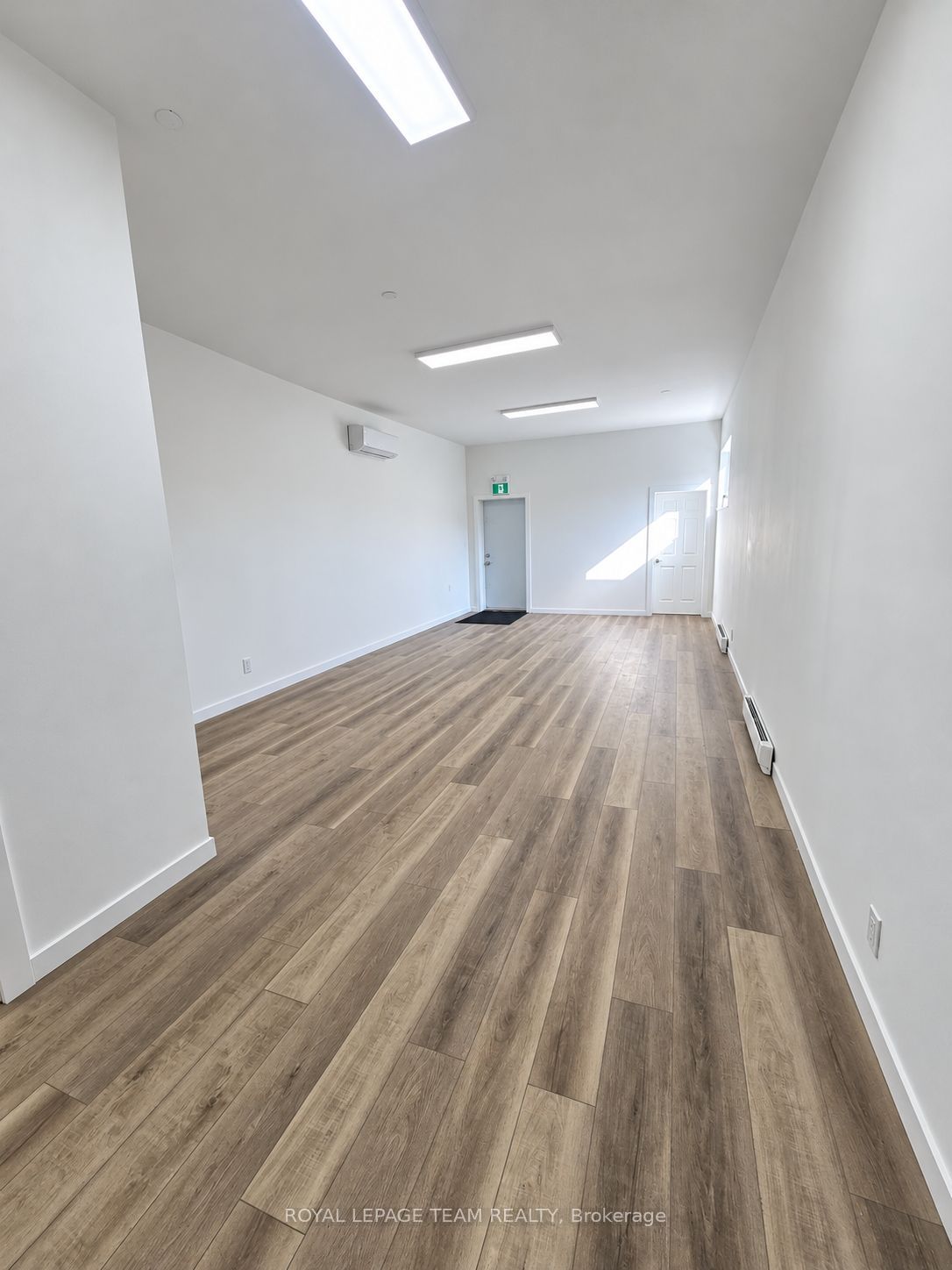 139 Bridge Street B Property Photo 3