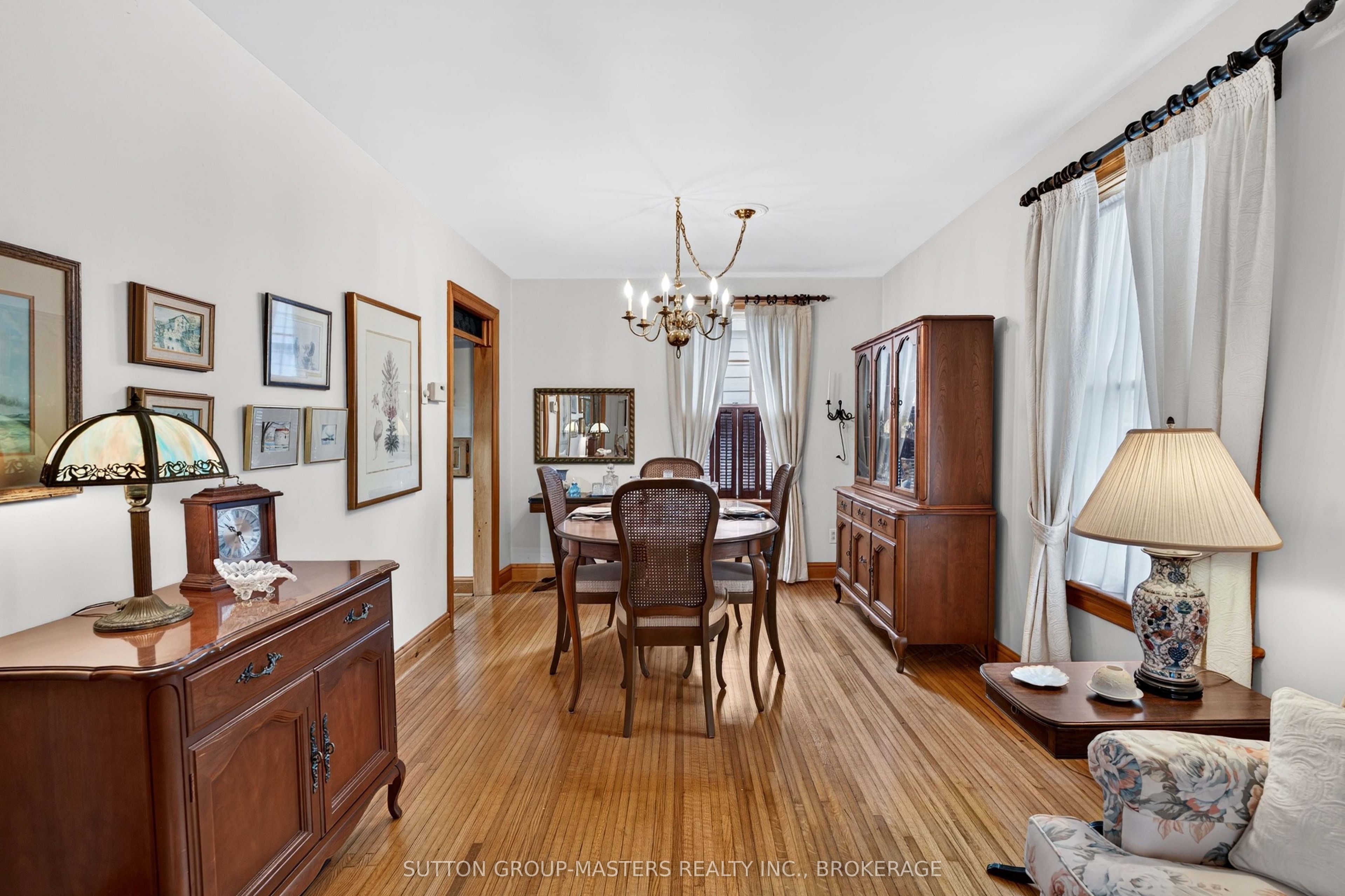 212 Macdonnell Street Property Photo 10