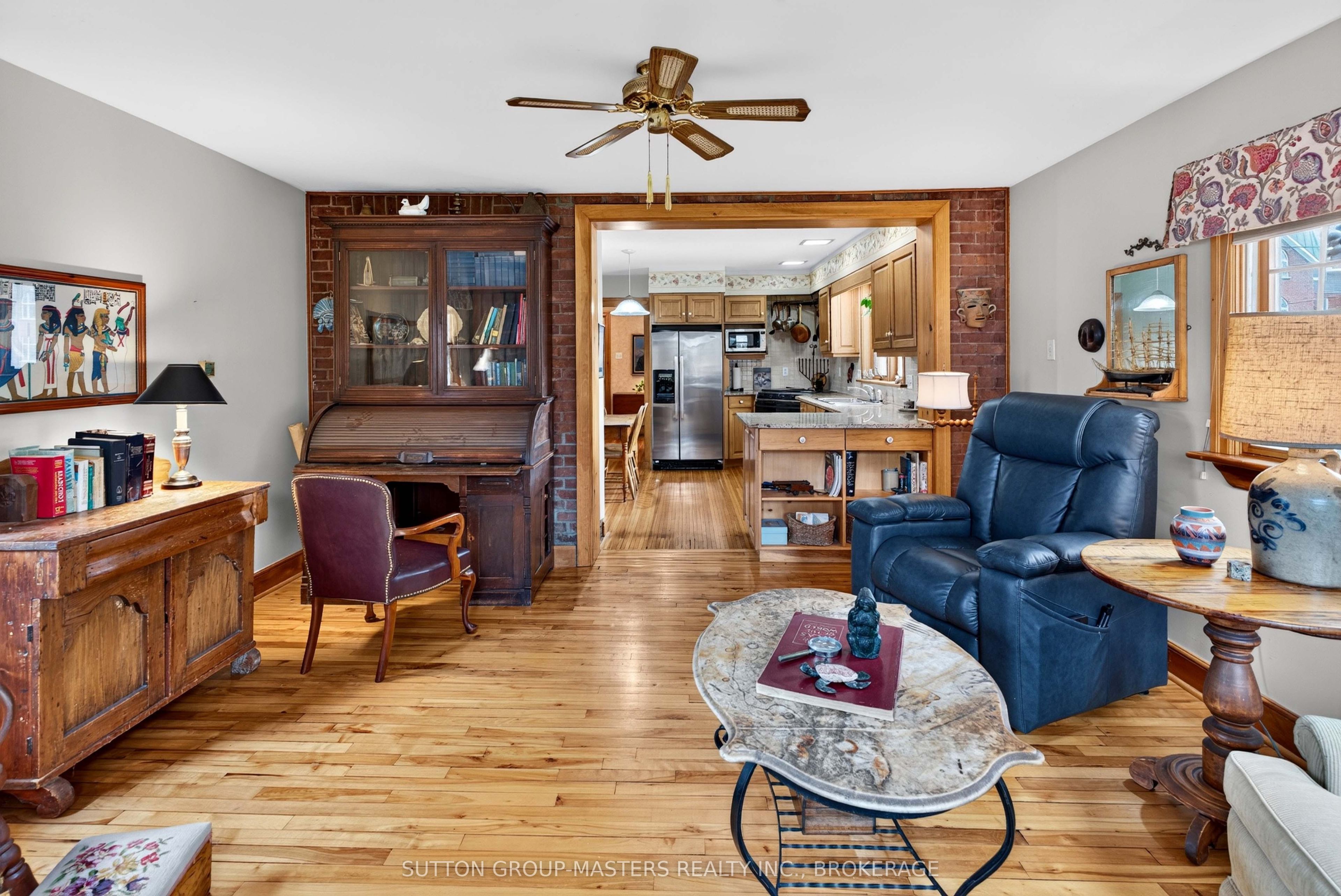 212 Macdonnell Street Property Photo 17