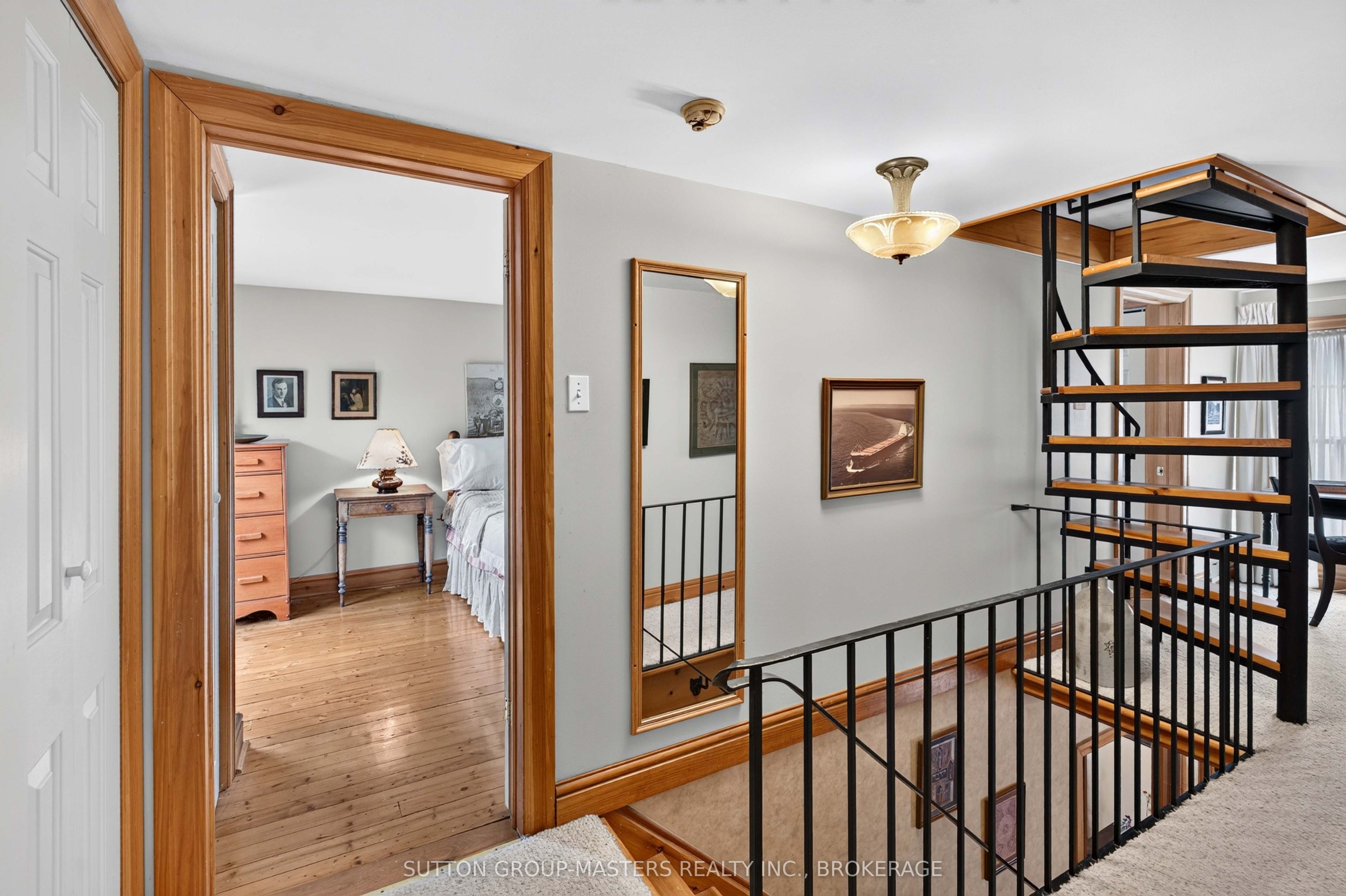 212 Macdonnell Street Property Photo 22