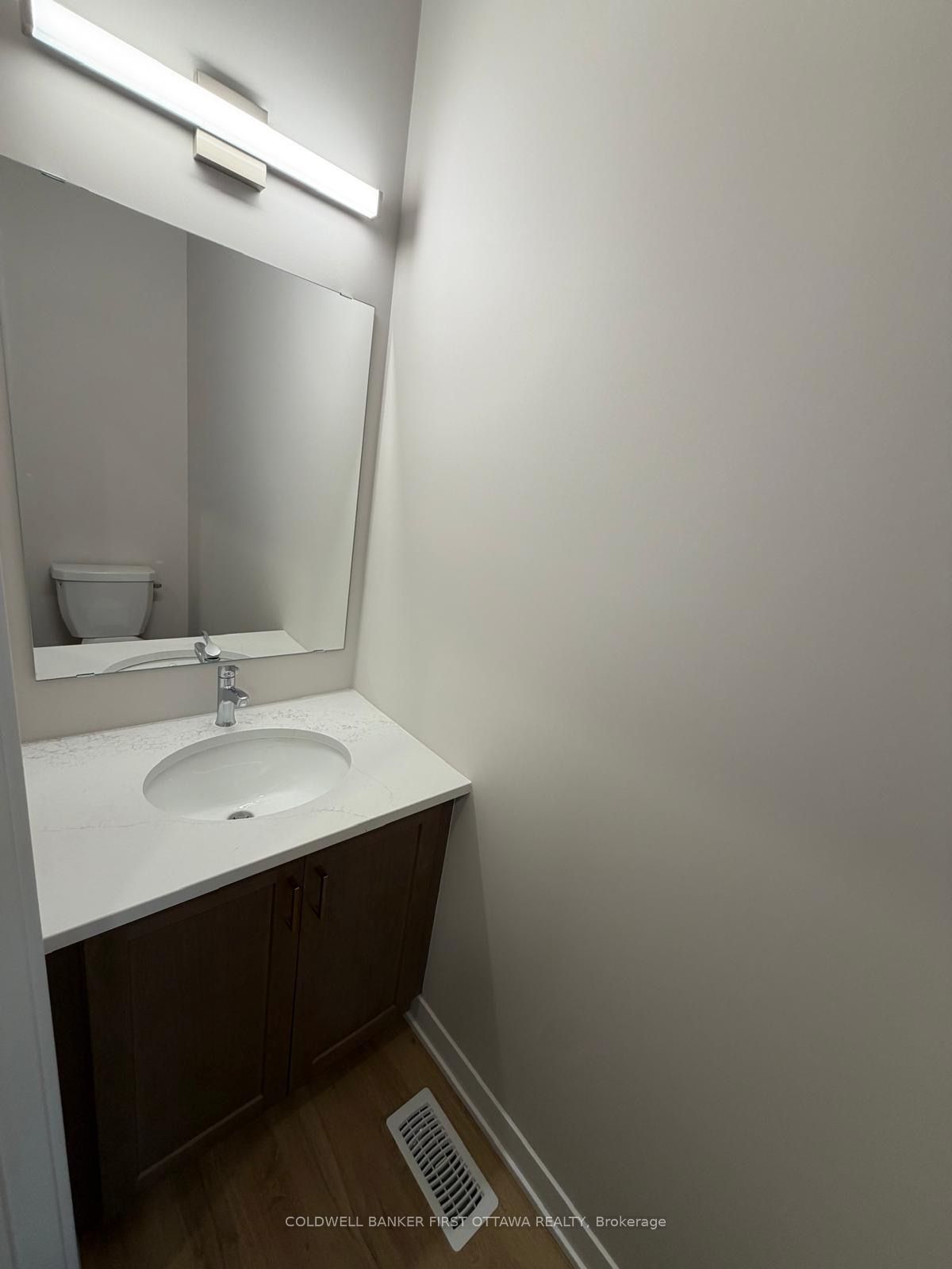 330 Stargrass Private Property Photo 13