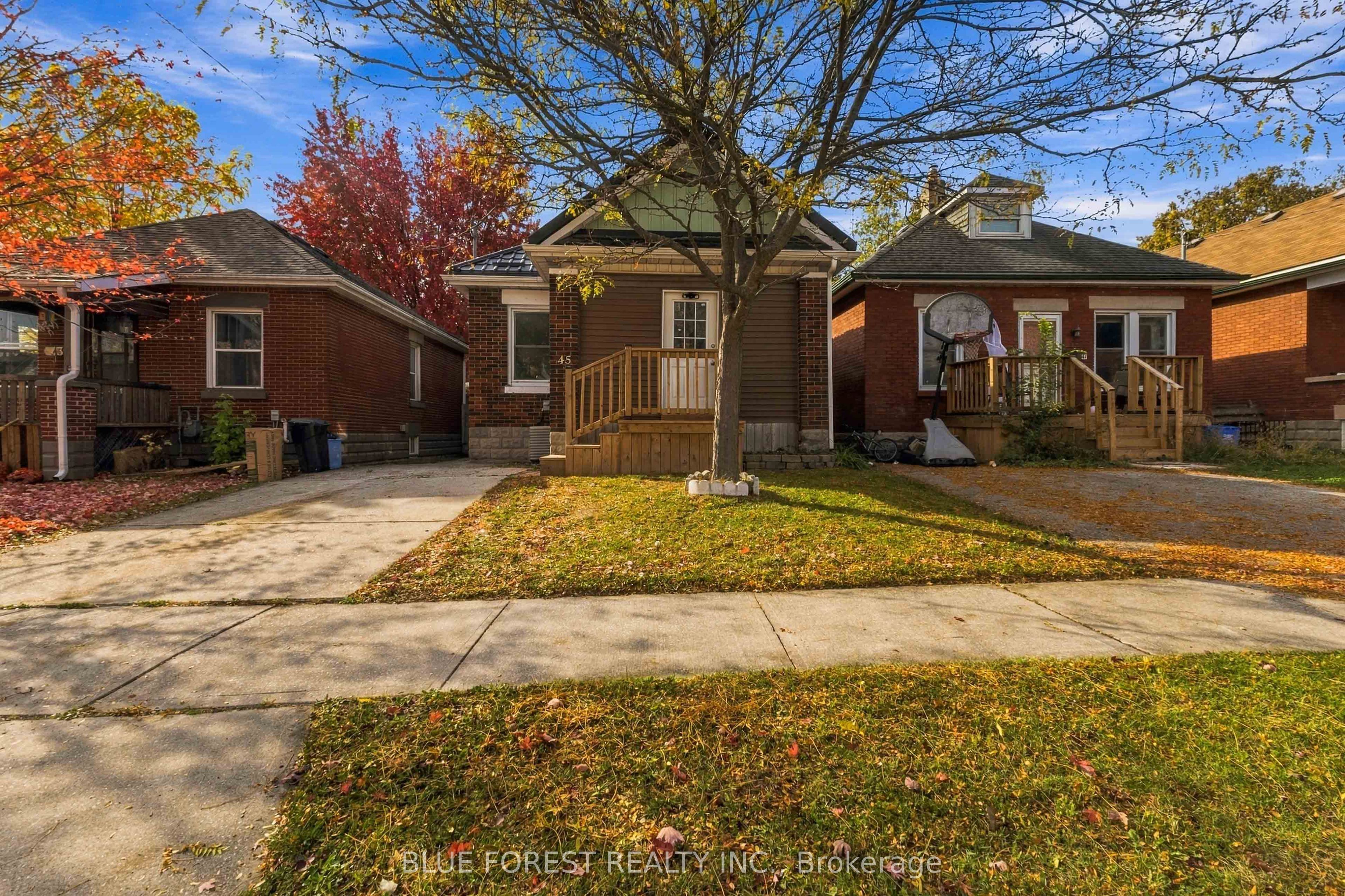 45 S Tennyson Street S Property Photo 5