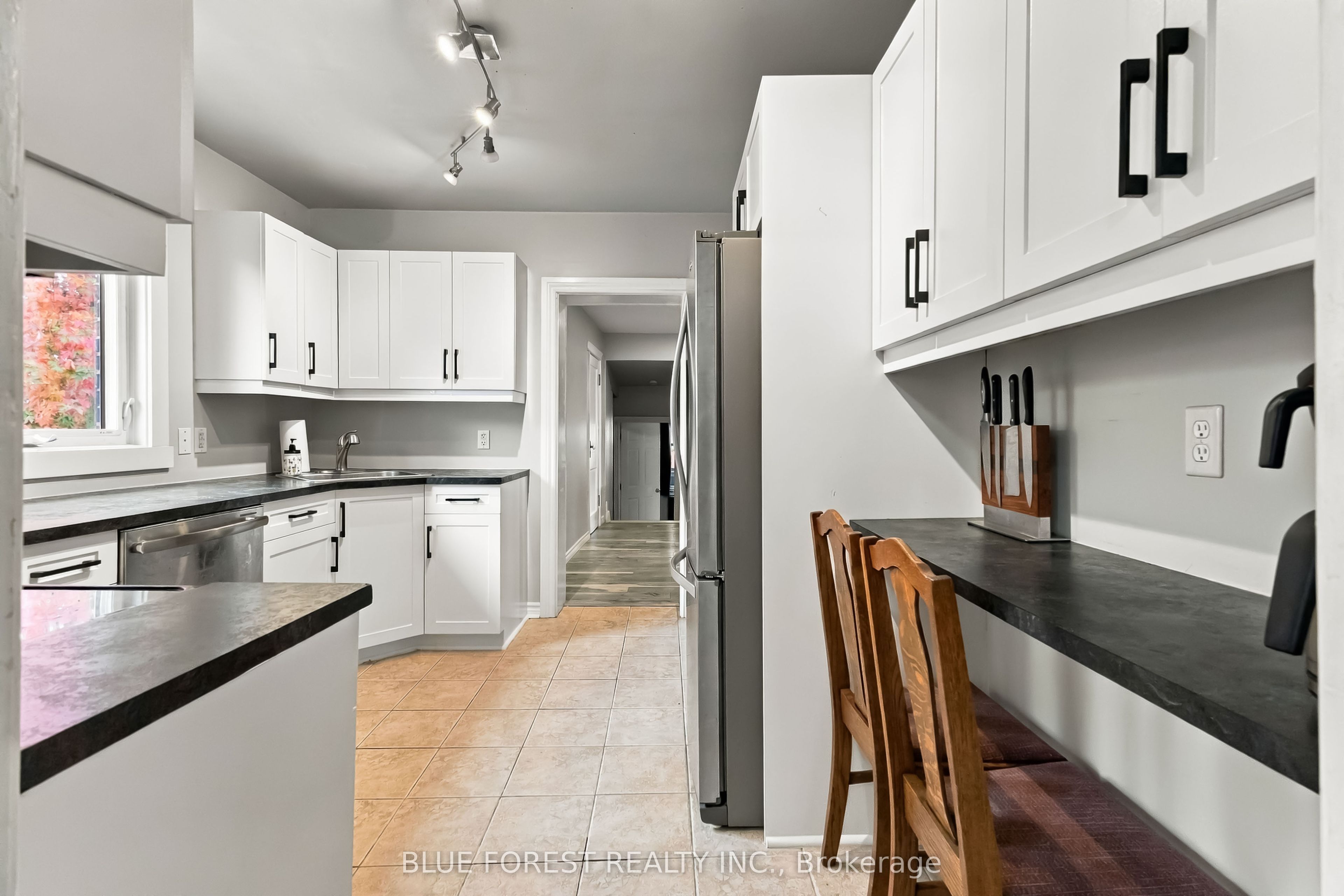 45 S Tennyson Street S Property Photo 14