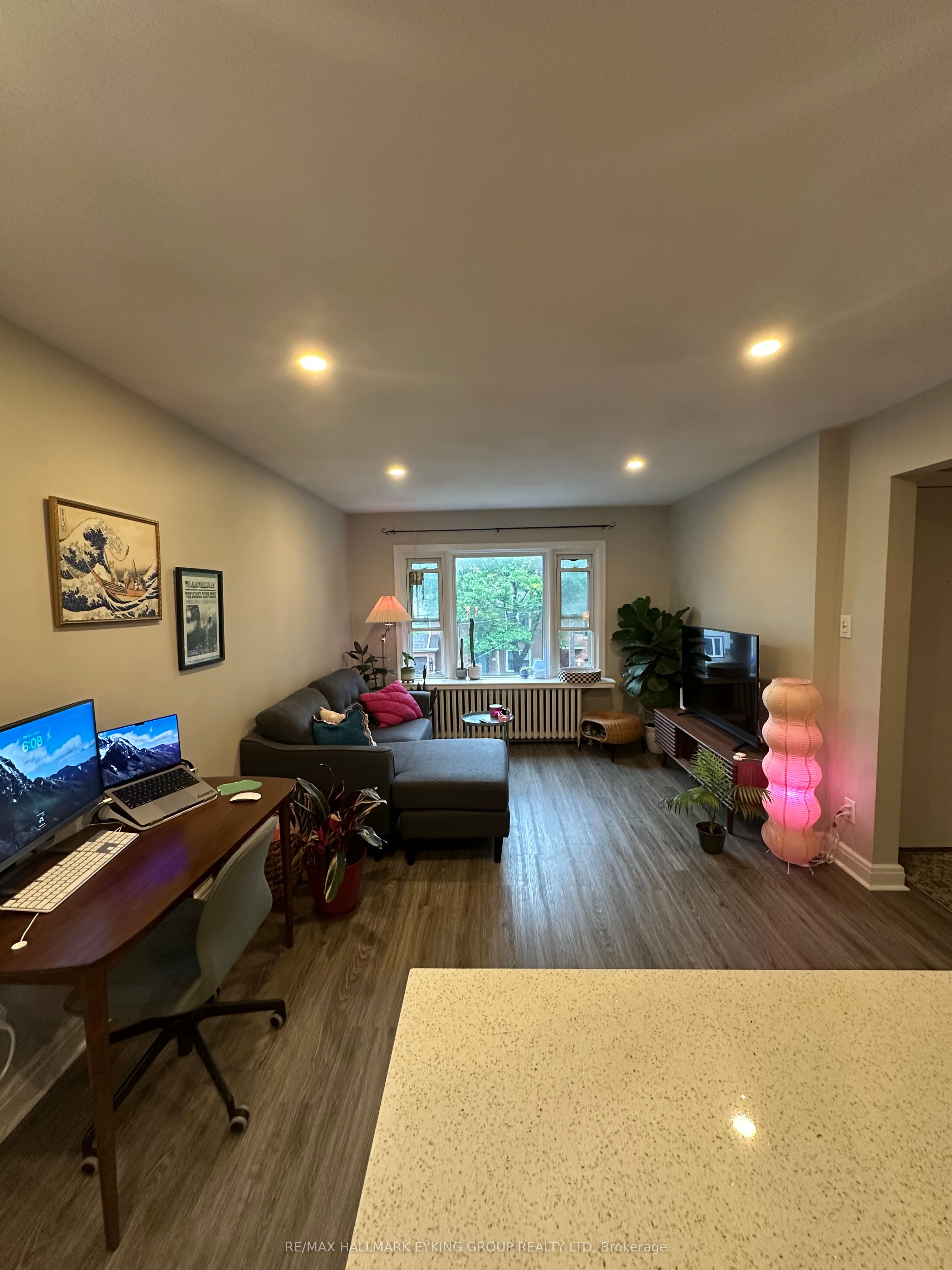 131 Hawthorne Avenue 4 Property Photo 2