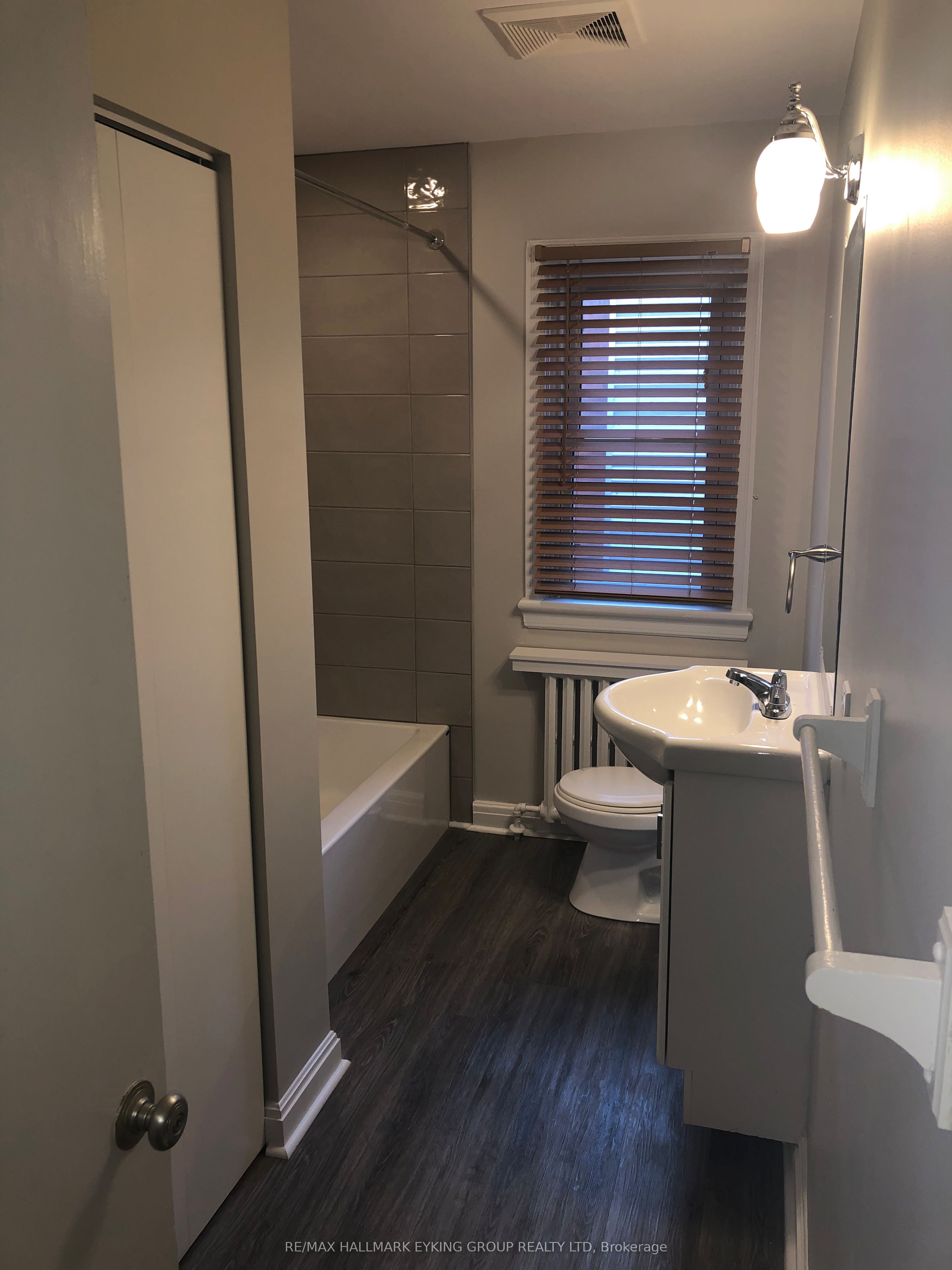 131 Hawthorne Avenue 4 Property Photo 11