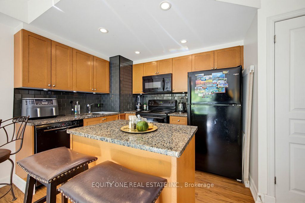 200 Besserer Street 210 Property Photo 9