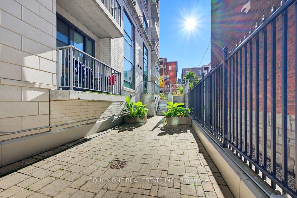 200 Besserer Street 210 Property Photo 25