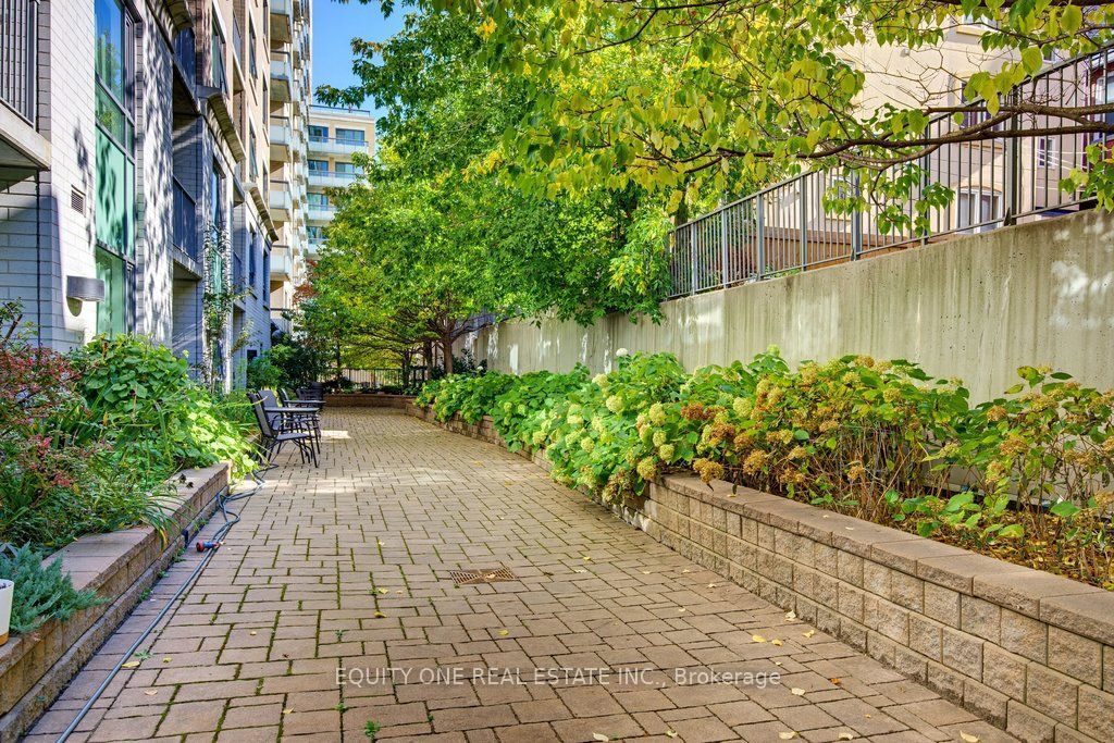 200 Besserer Street 210 Property Photo 28