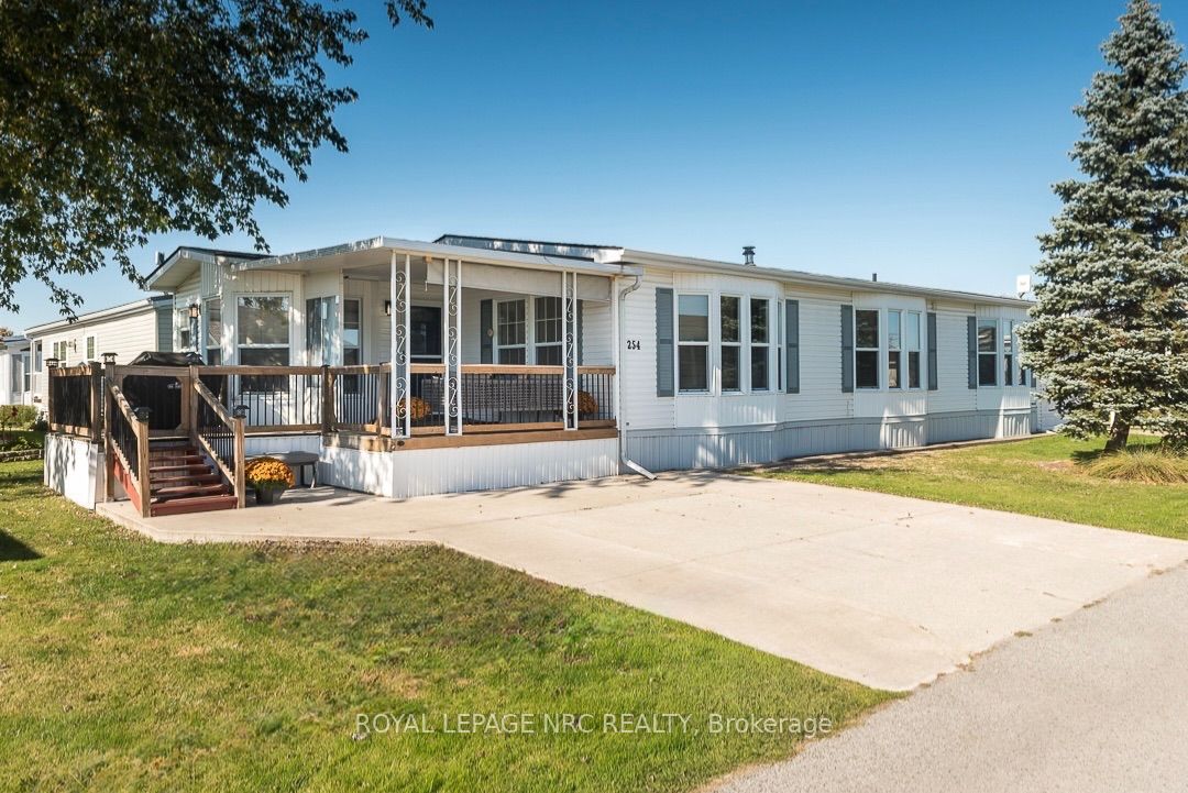 3033 Townline Road 254 Property Photo 1