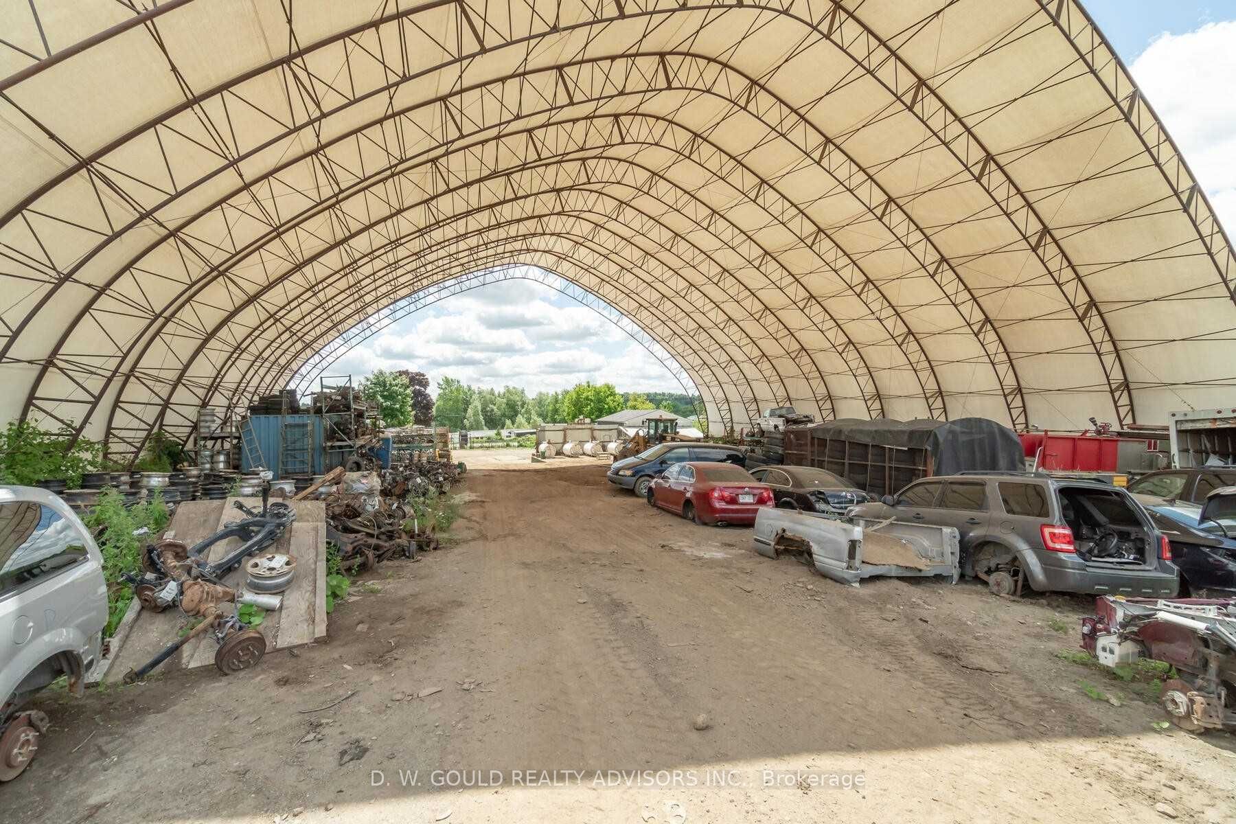 9572 Sideroad 17 Road Property Photo 11