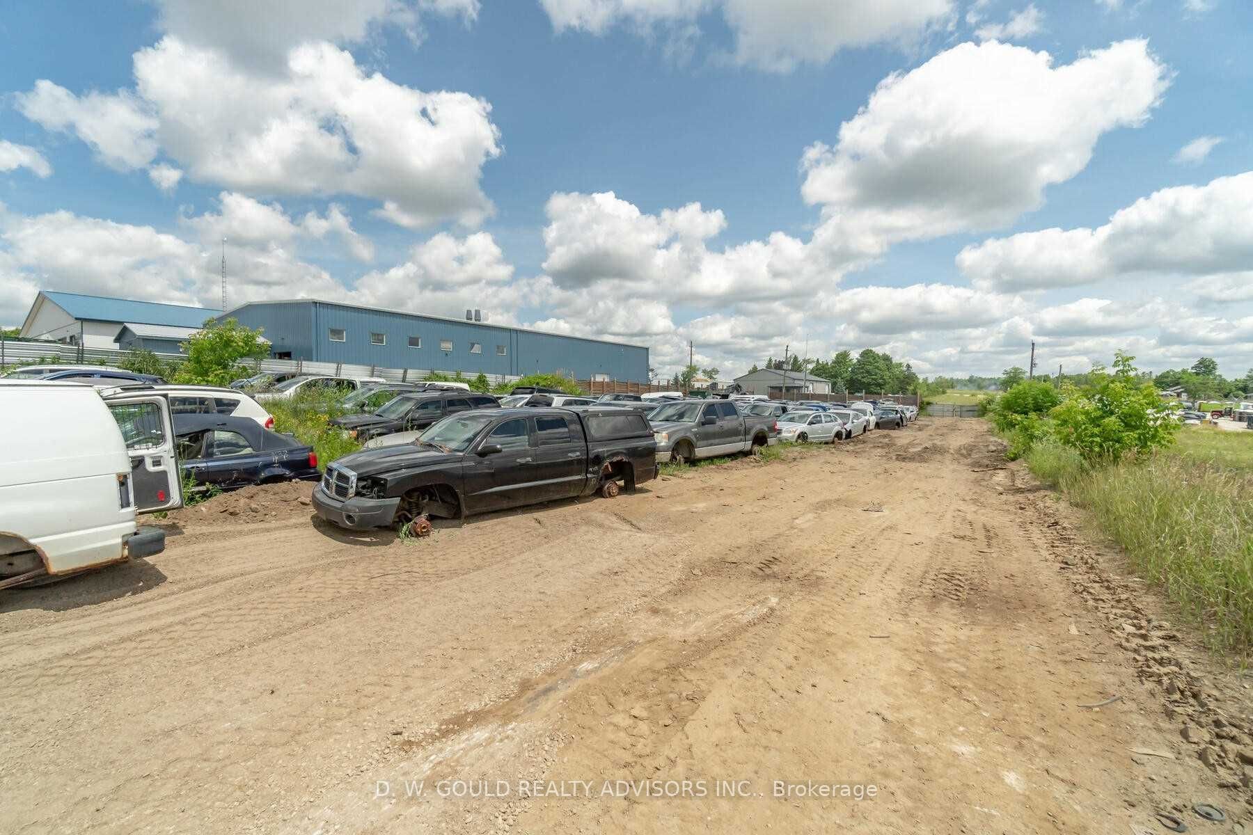 9572 Sideroad 17 Road Property Photo 10
