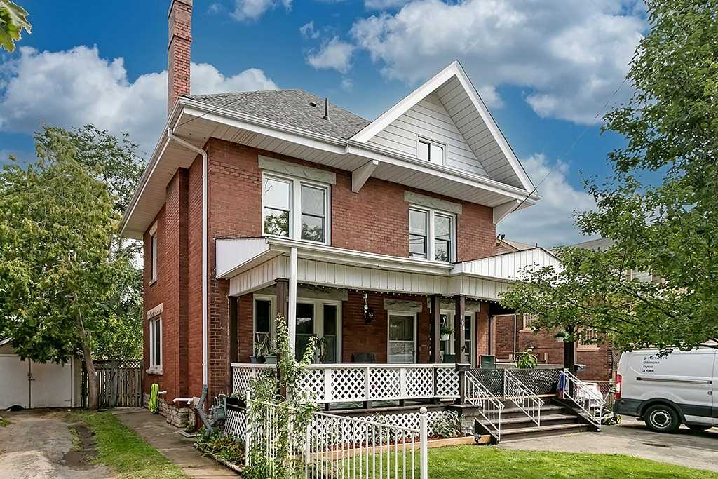 153 Drummond St #Upper Property Photo 1