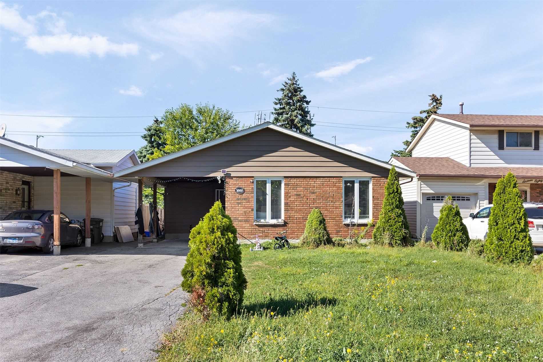 1660 Hallmark Ave Property Photo 1
