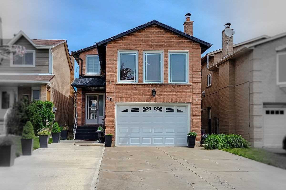 40 Russet Crt Property Photo 1