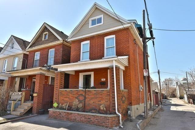 151 Lottridge St #B Property Photo 1