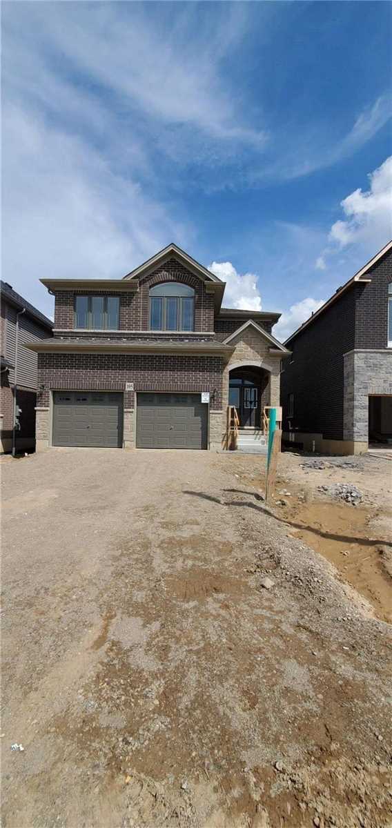 105 Court Dr Property Photo 1