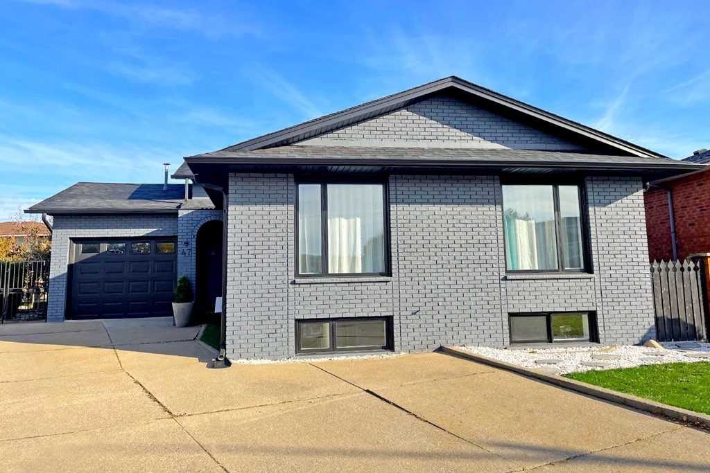 47 Fairington Cres Property Photo 1