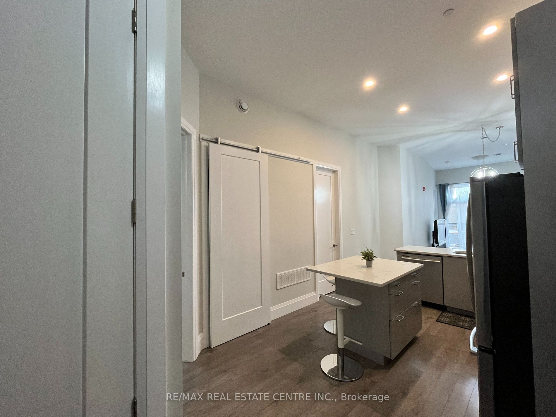 85a Morrell St #204 Property Photo 2