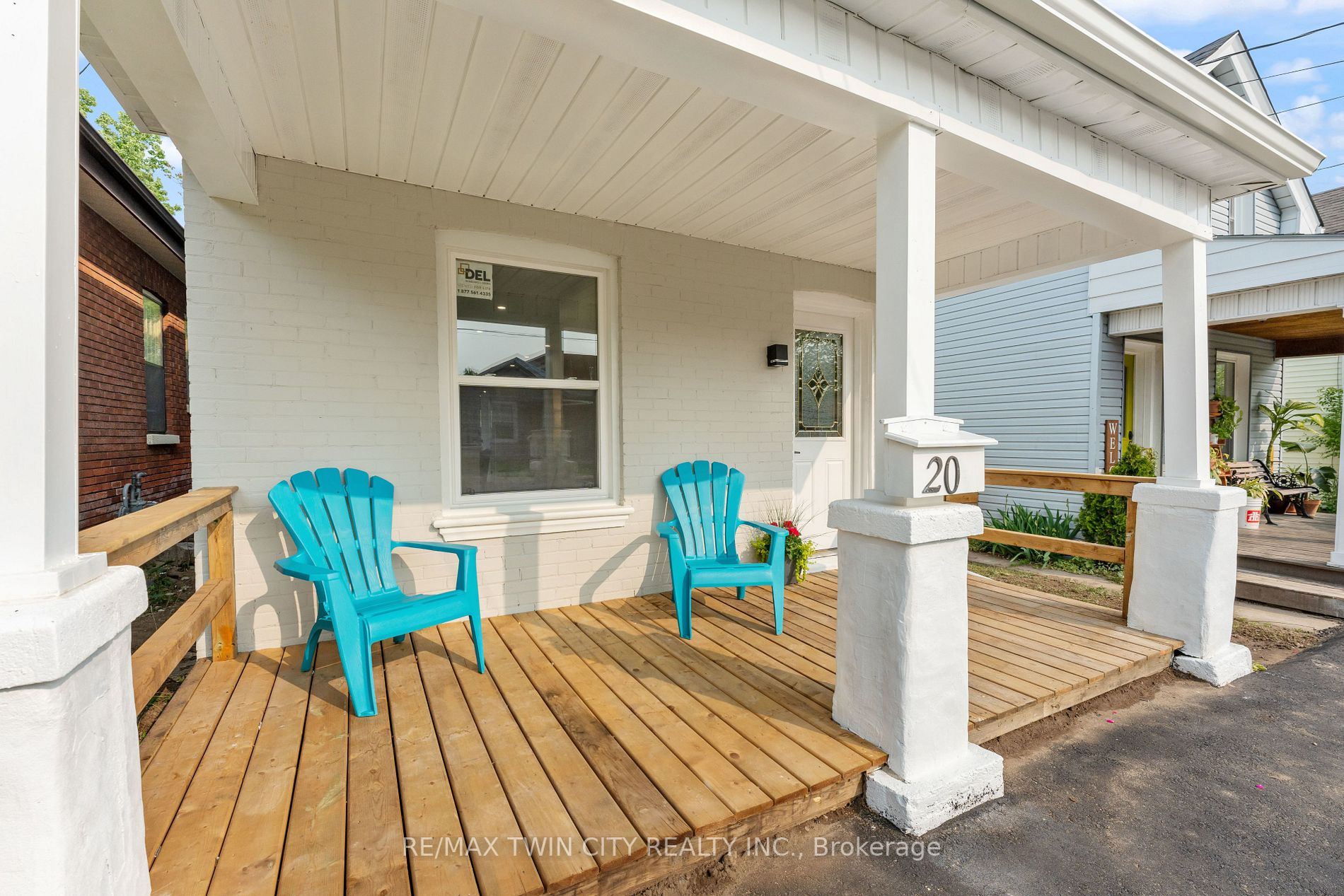 20 House Ave Property Photo 4