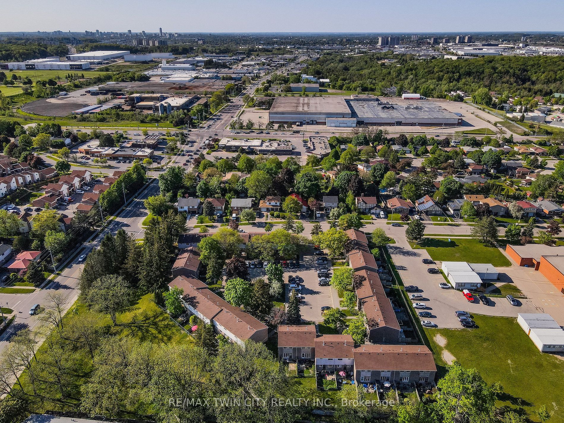 25 Upper Canada Dr #21 Property Photo 31