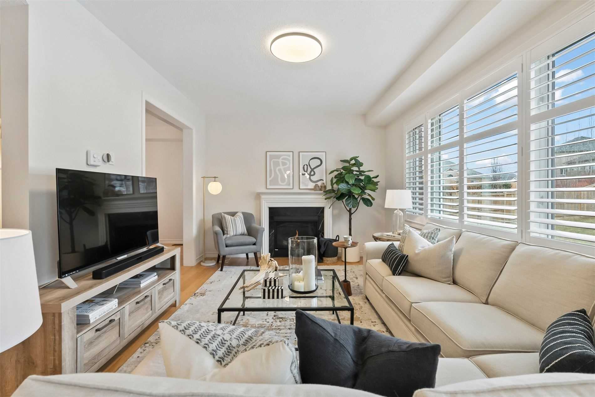 31 Voyageur St Property Photo 15
