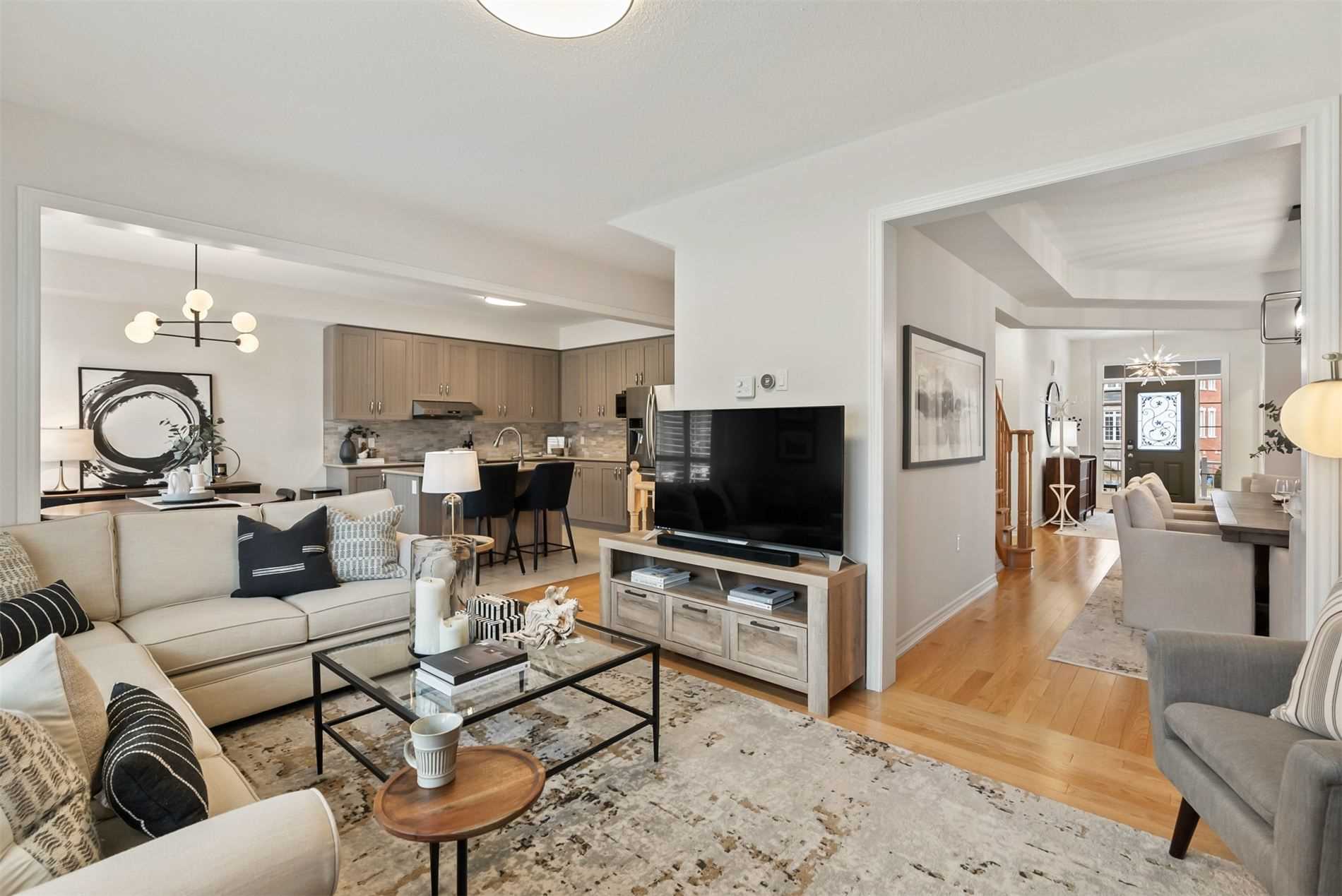 31 Voyageur St Property Photo 19