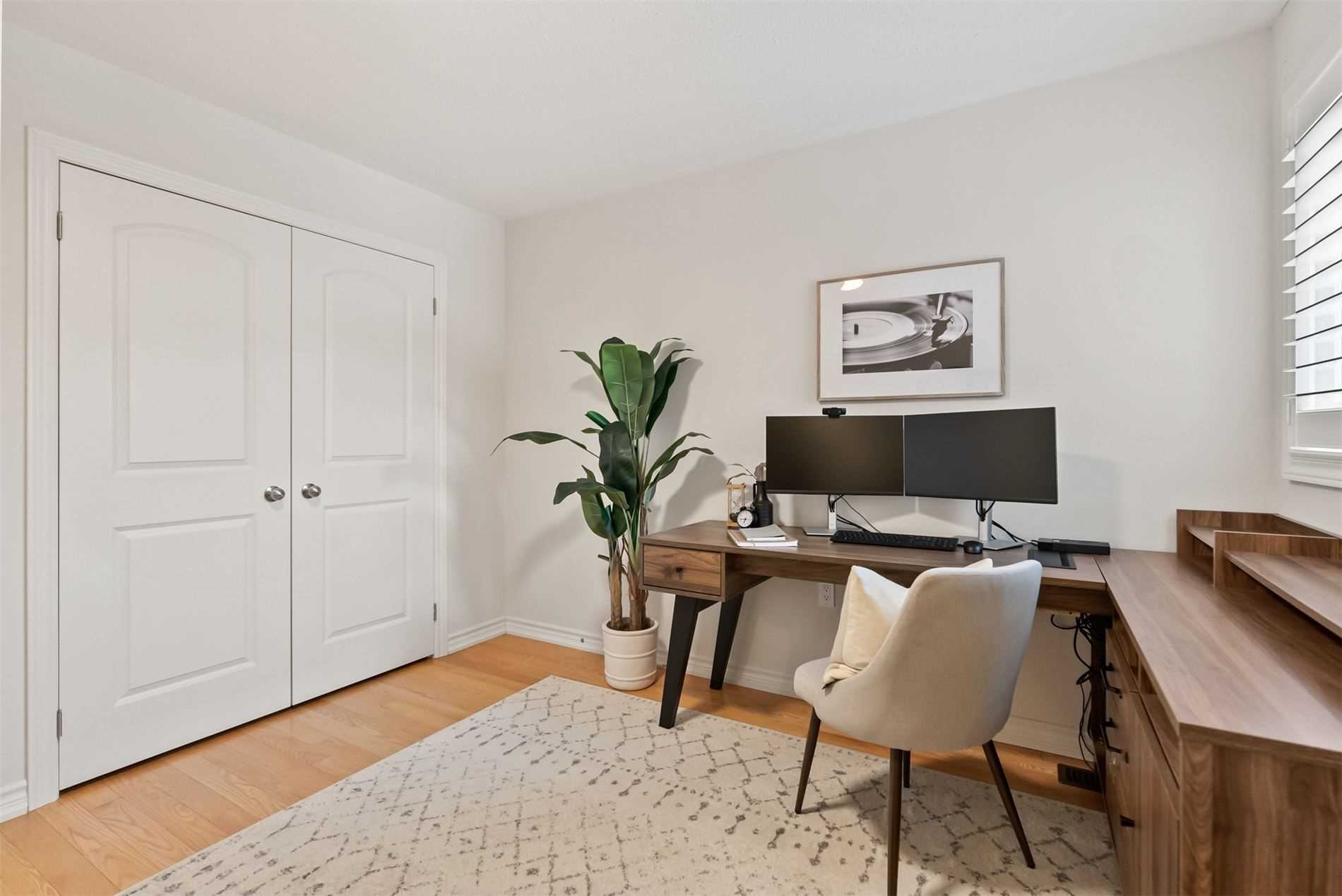 31 Voyageur St Property Photo 30