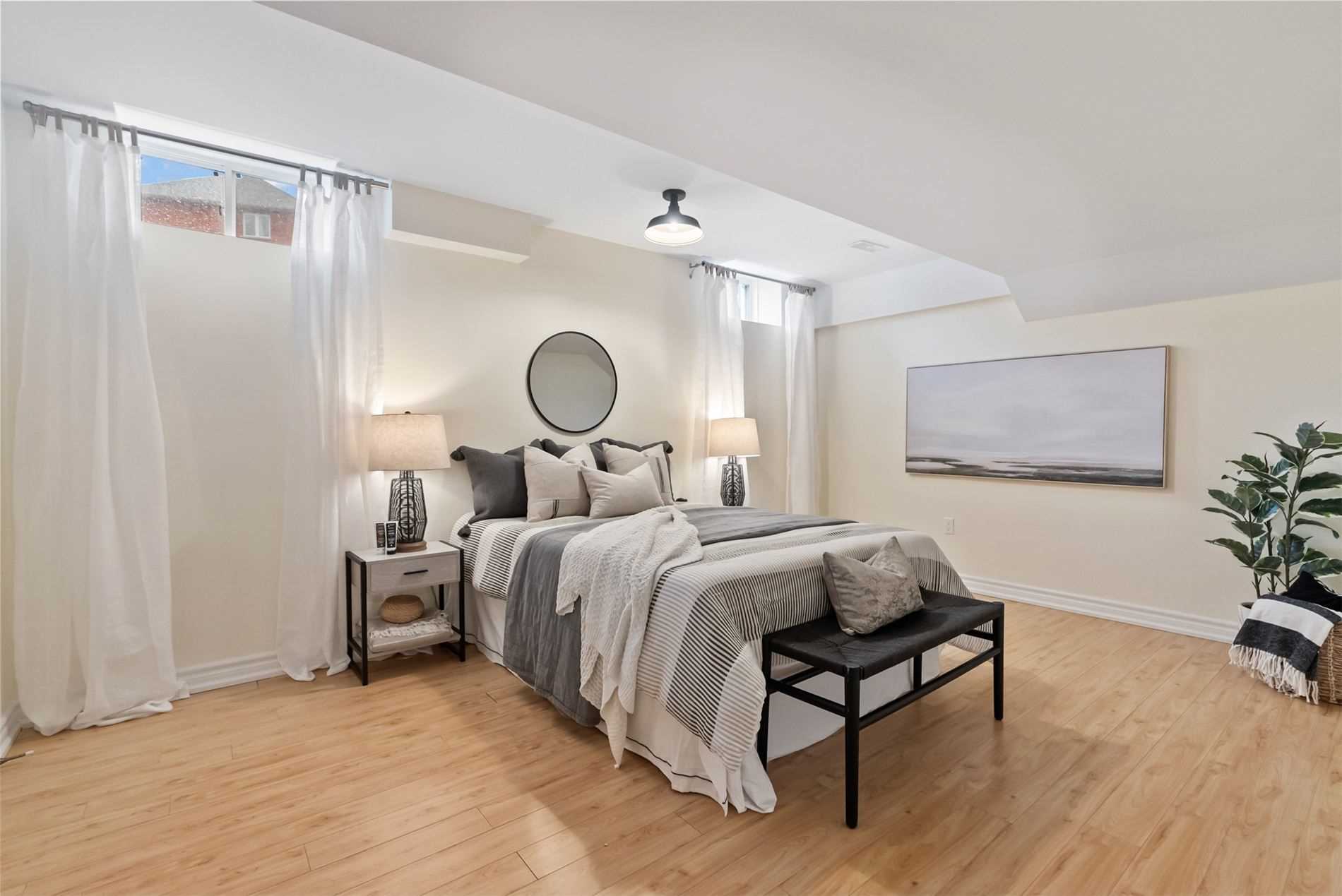 31 Voyageur St Property Photo 34