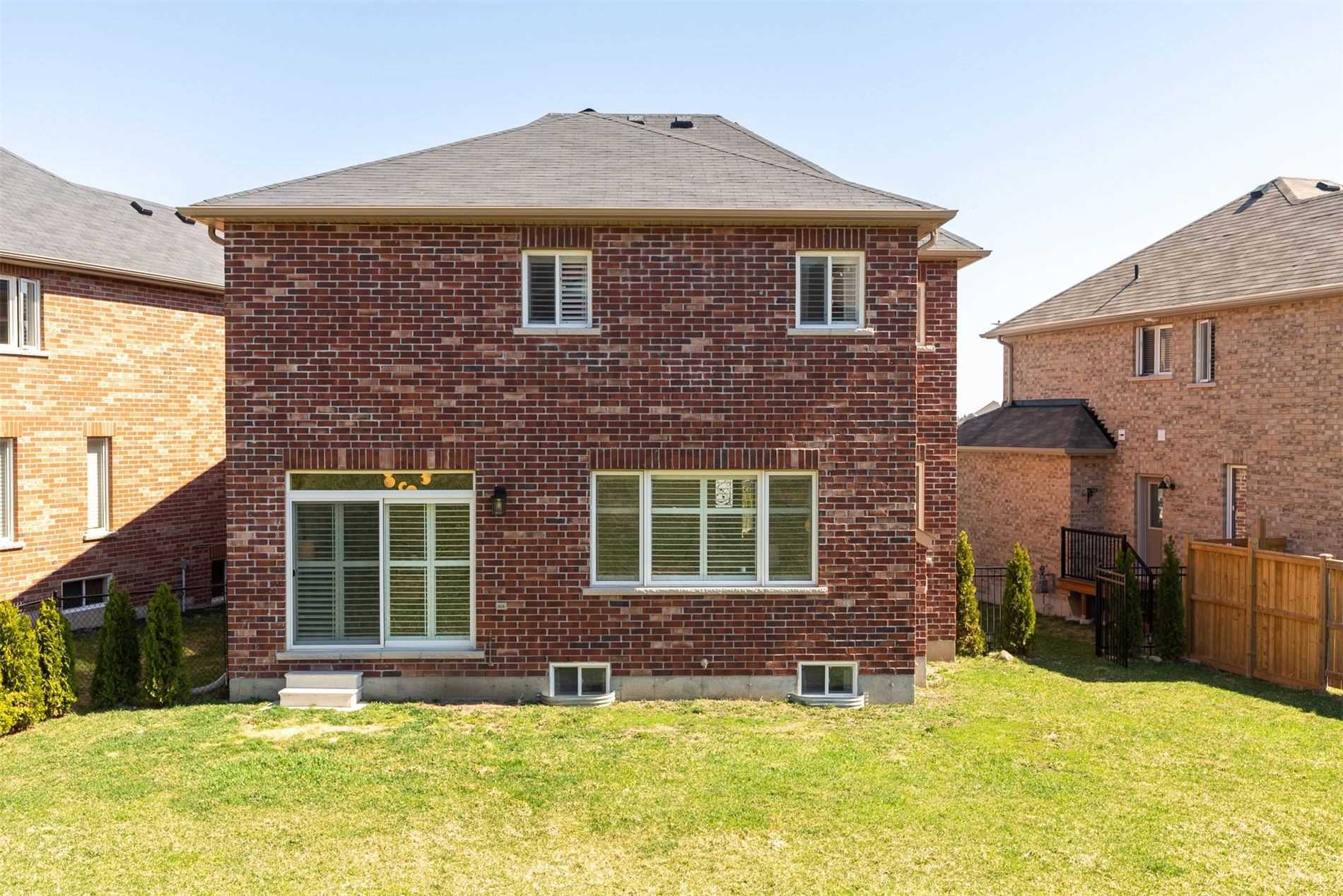 31 Voyageur St Property Photo 38