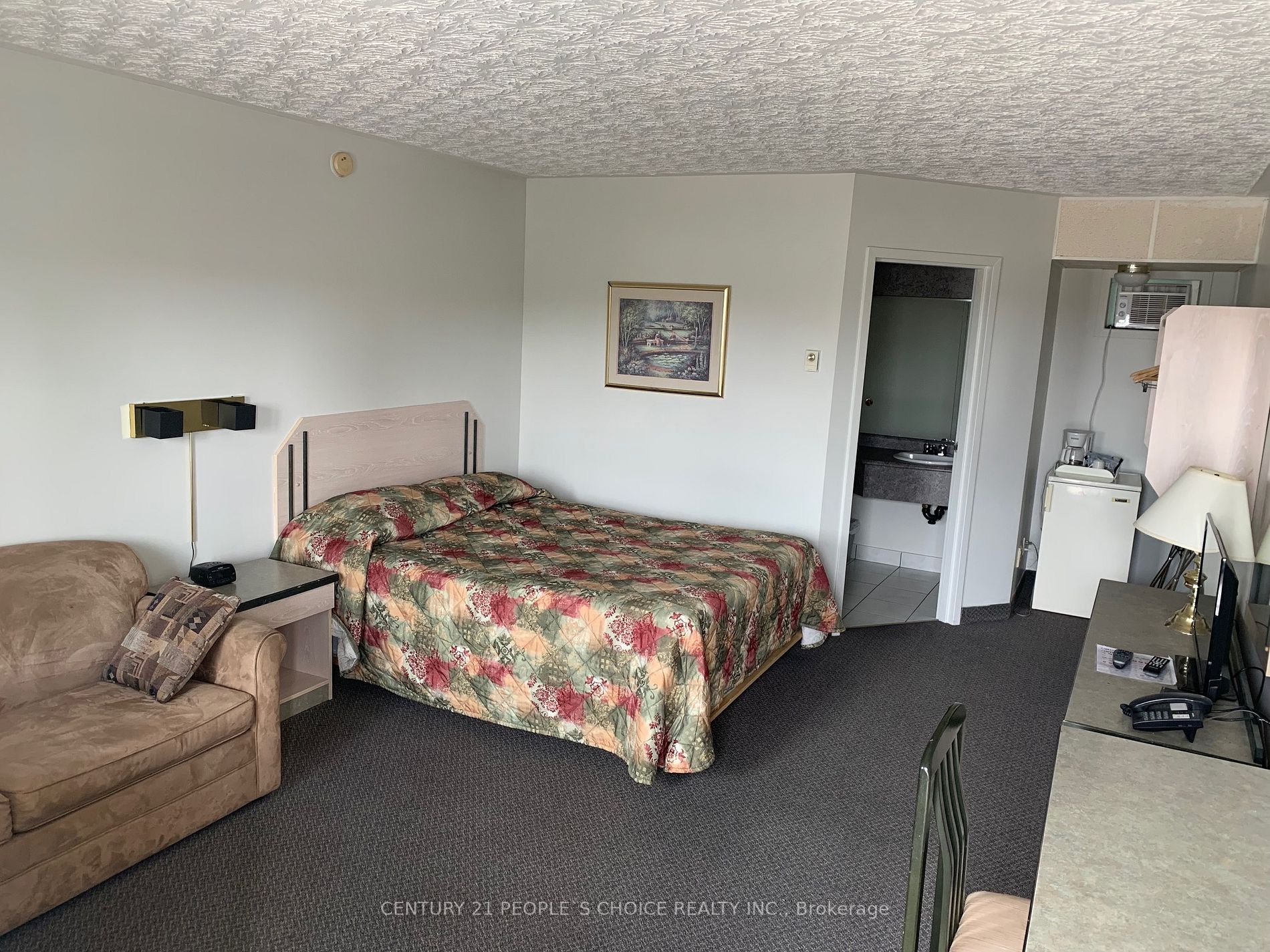 1640 Chemin Kipawa Property Photo 11