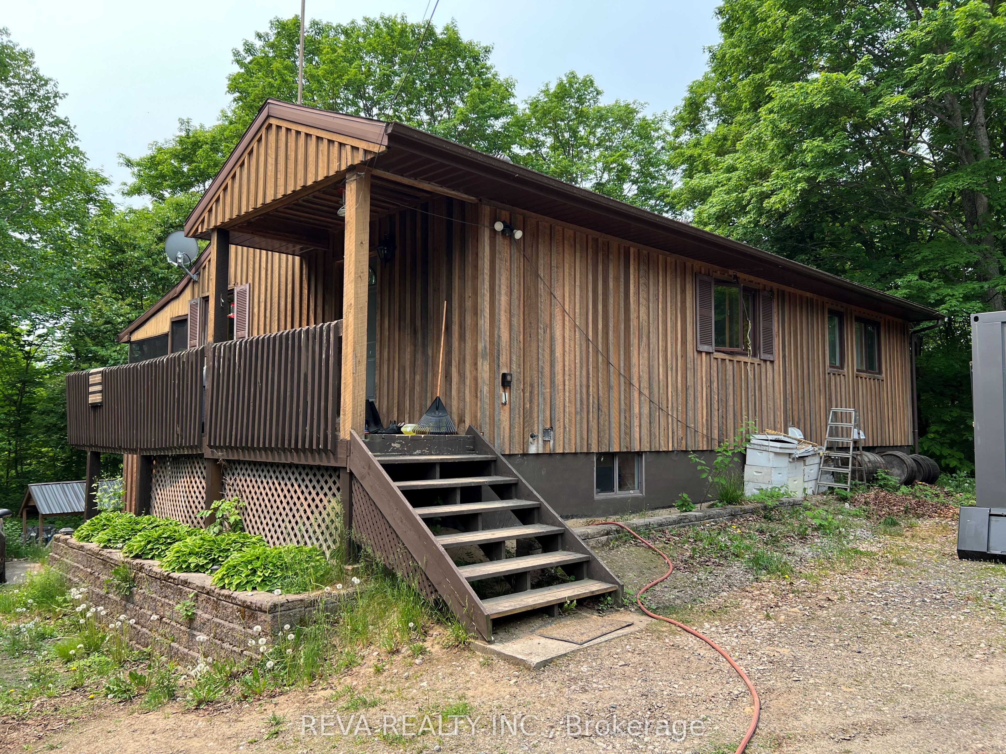 250 Lingenfelters Road Property Photo 1