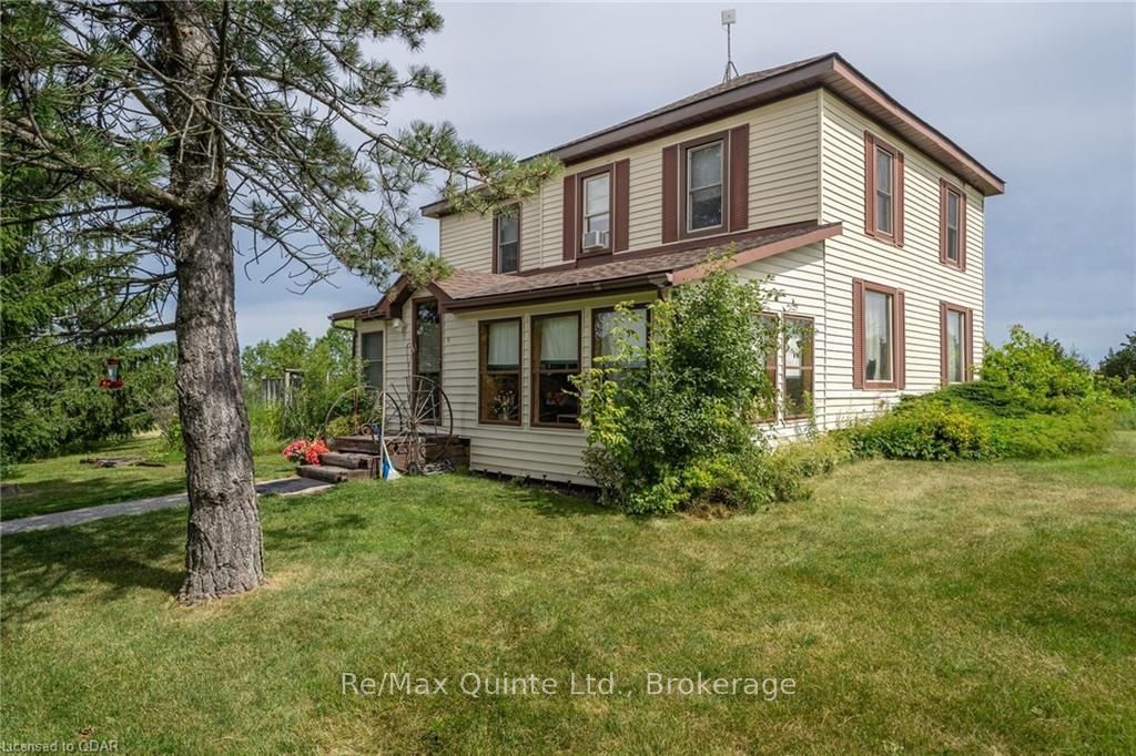 595 Elmbrook Road Property Photo 1