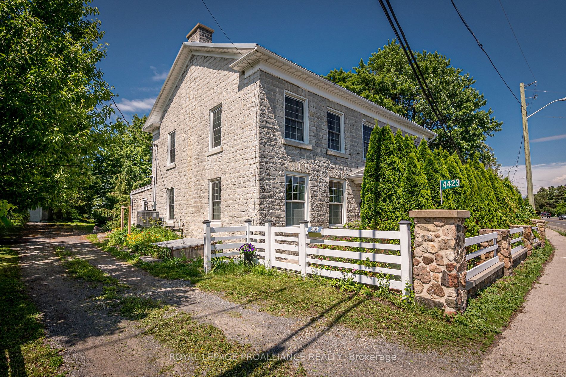 4423 Bath Rd Property Photo 3