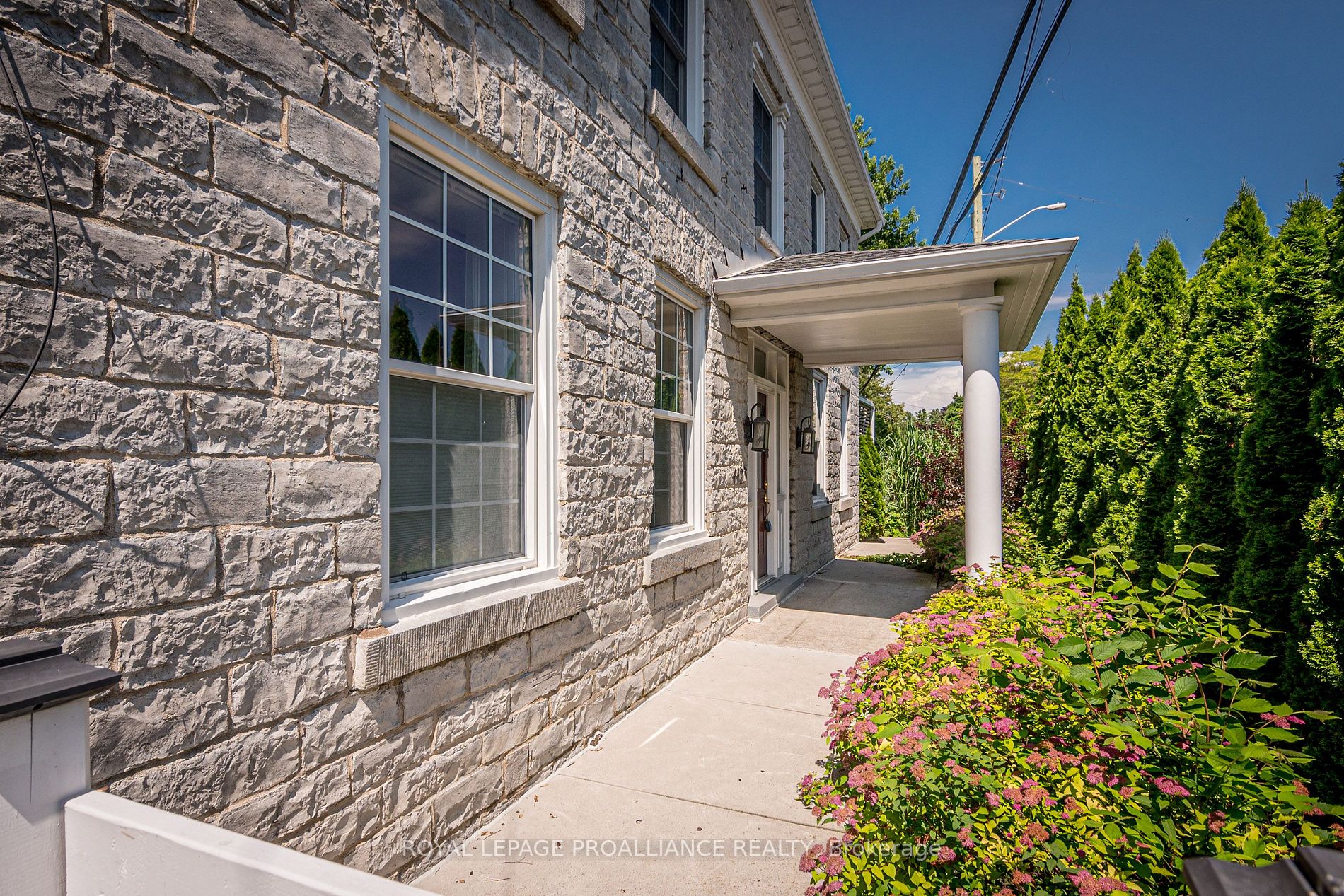 4423 Bath Rd Property Photo 4