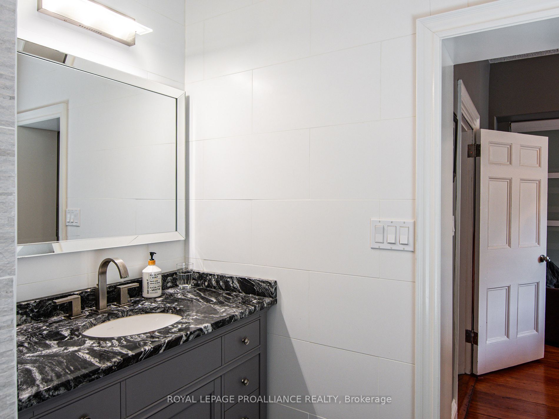 4423 Bath Rd Property Photo 22