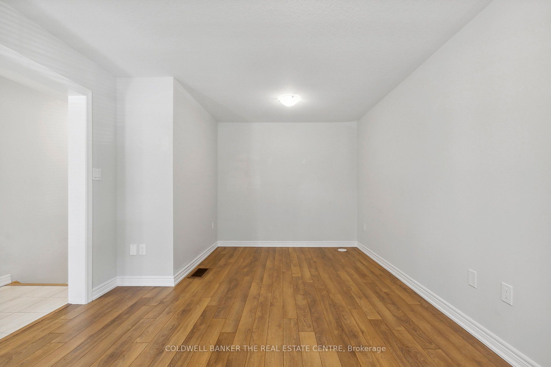 23 Canoe Lane Property Photo 2