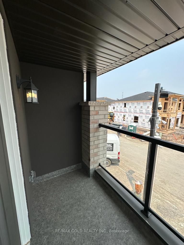 130 Renfrew Tr Property Photo 17