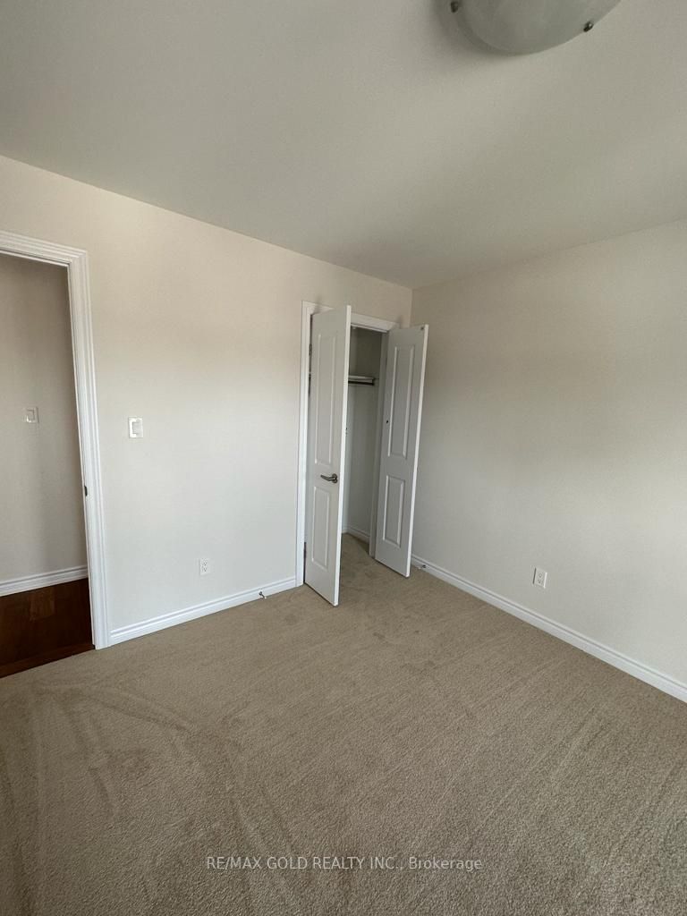130 Renfrew Tr Property Photo 18