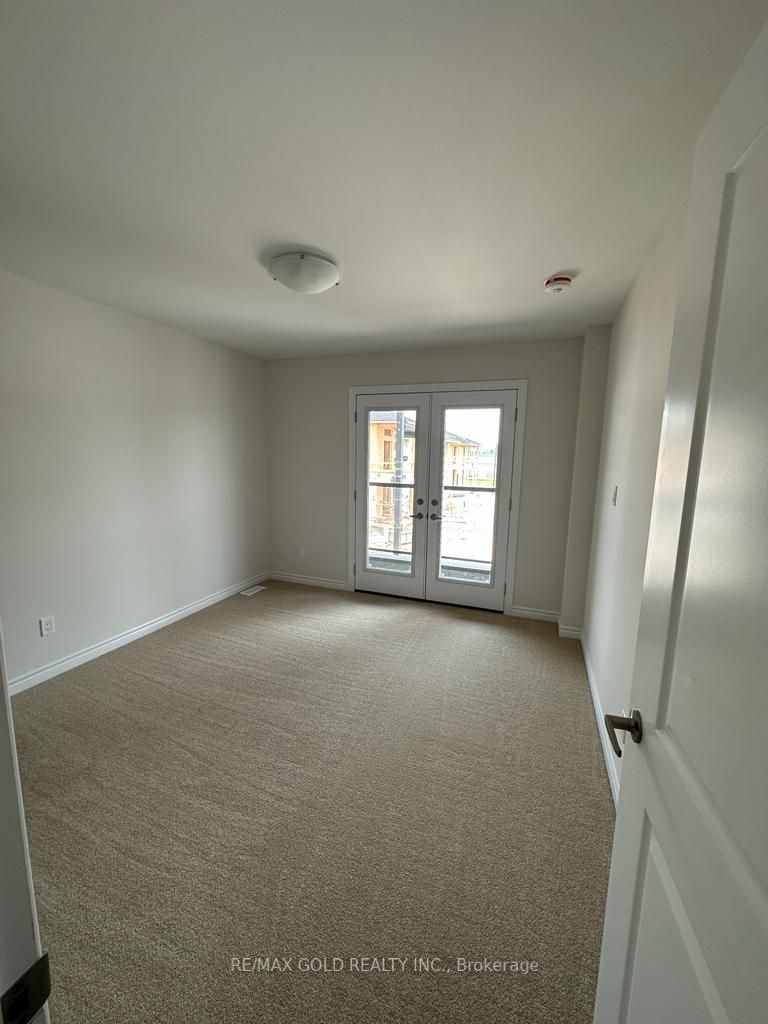 130 Renfrew Tr Property Photo 19