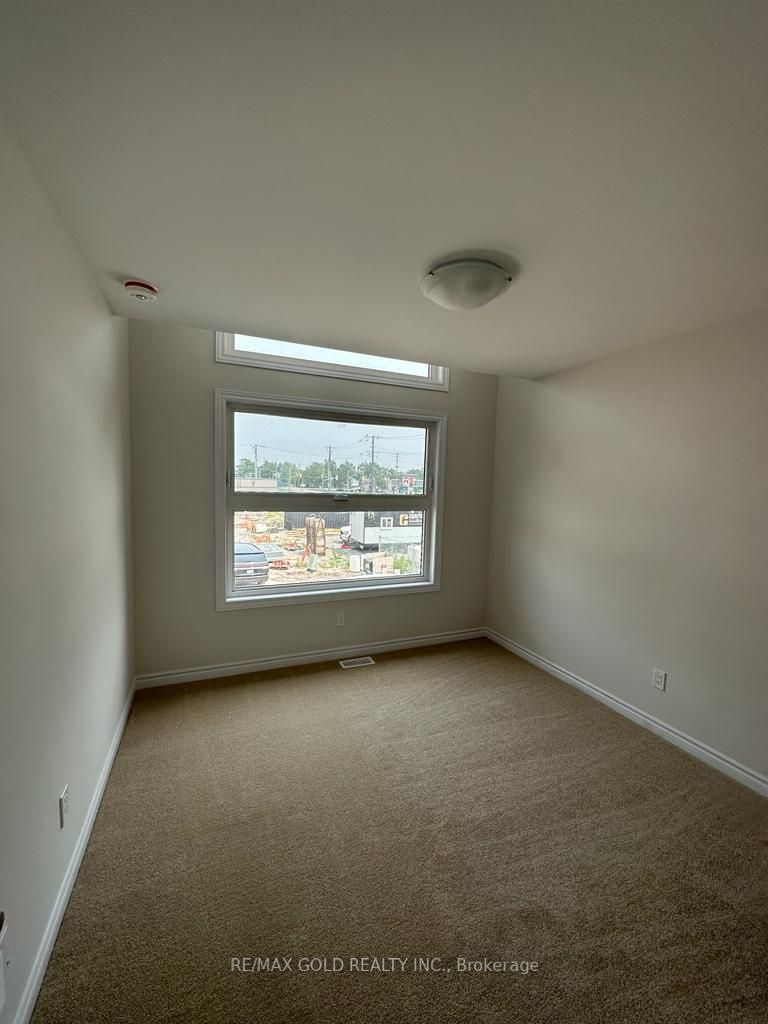 130 Renfrew Tr Property Photo 20