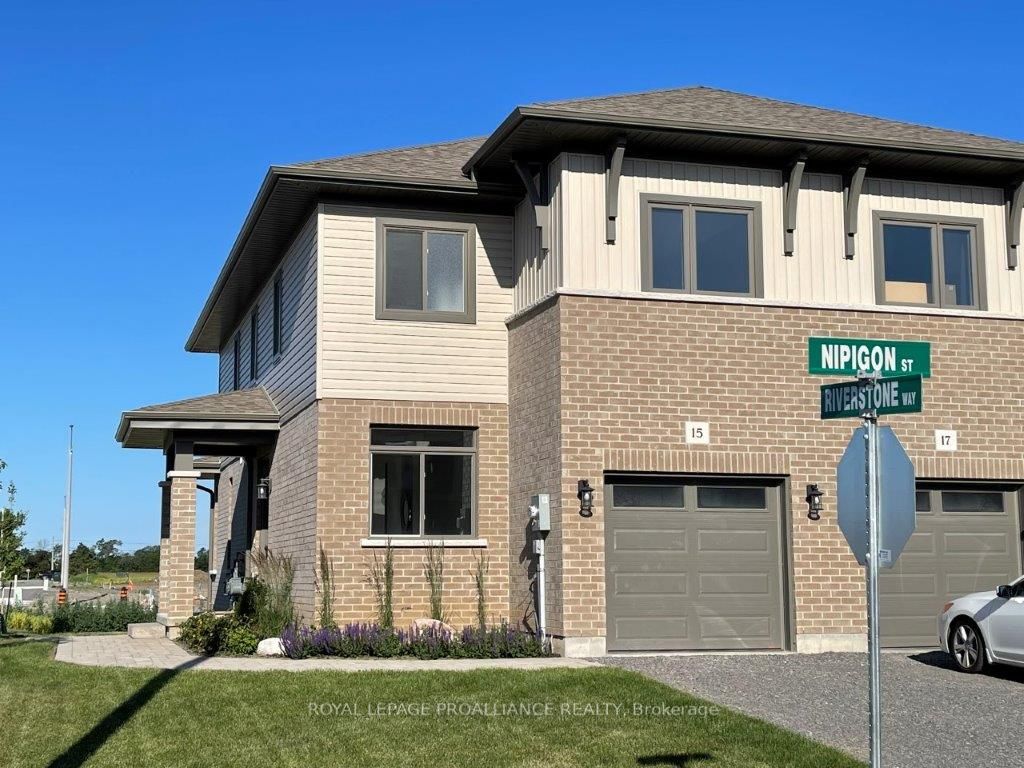 15 Nipigon St Property Photo